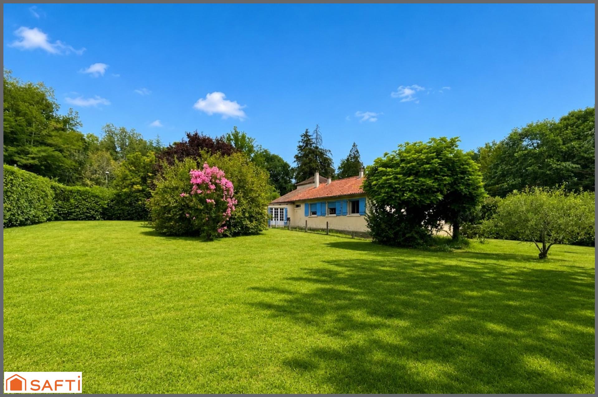 Maison 6 pièces 190 m² · à Le Bugue · 190 m² · 265 000 €