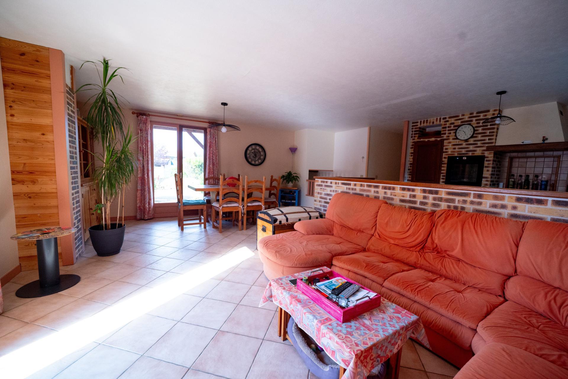 Photo SAFTI — Maison 5 pièces, 90 m² à Ceyzeriat 2