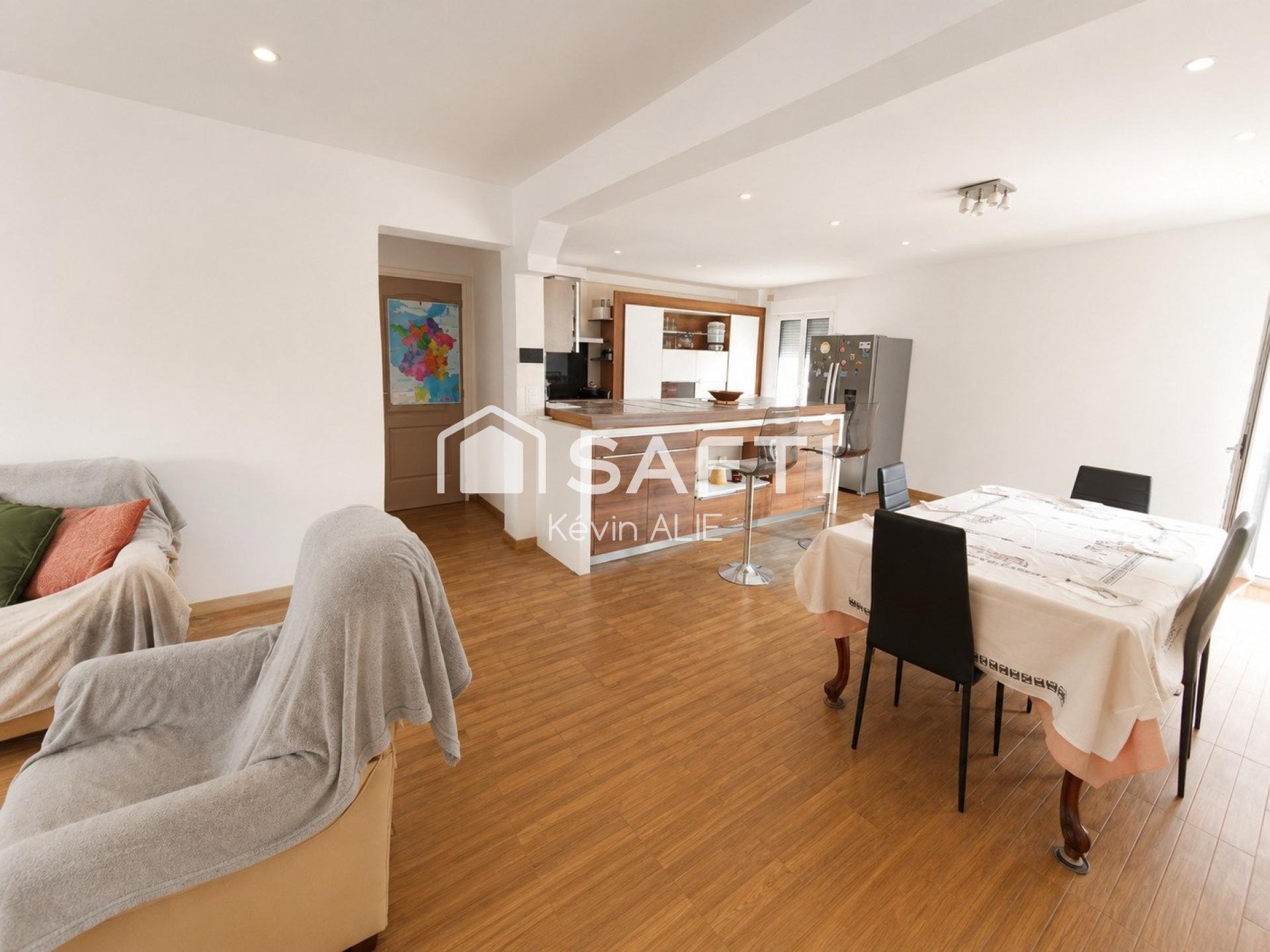 Photo SAFTI — Maison 10 pièces, 220 m² à Meaux 5