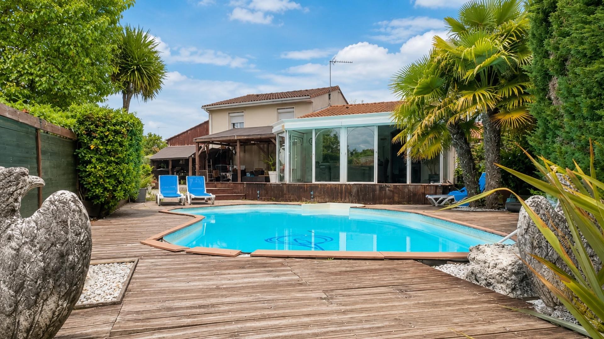Maison 5 pièces 105 m² · à Villenave-d'Ornon · 105 m² · 350 000 €