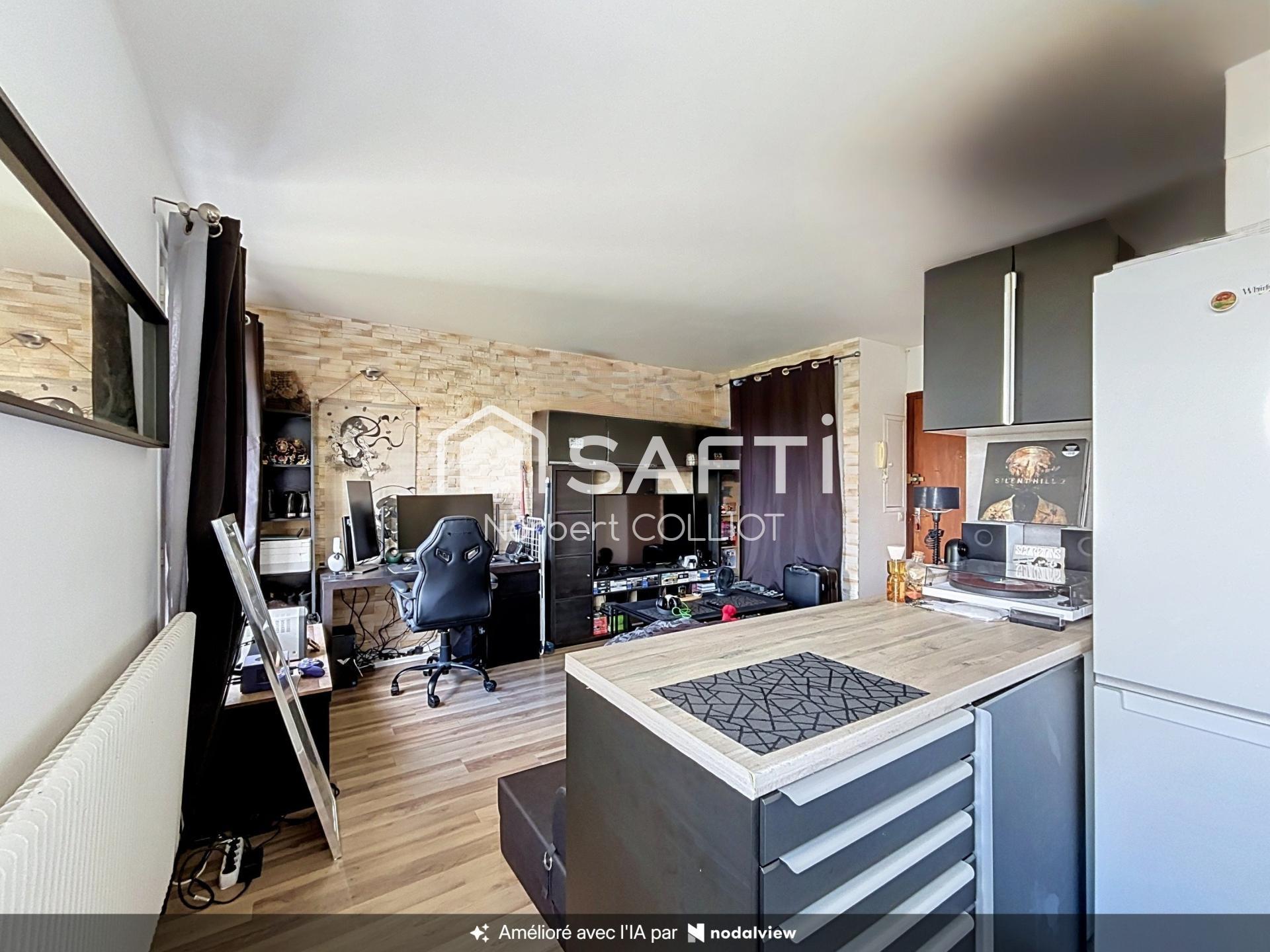 Photo SAFTI — Appartement 1 pièce, 27 m² à Maurepas 3
