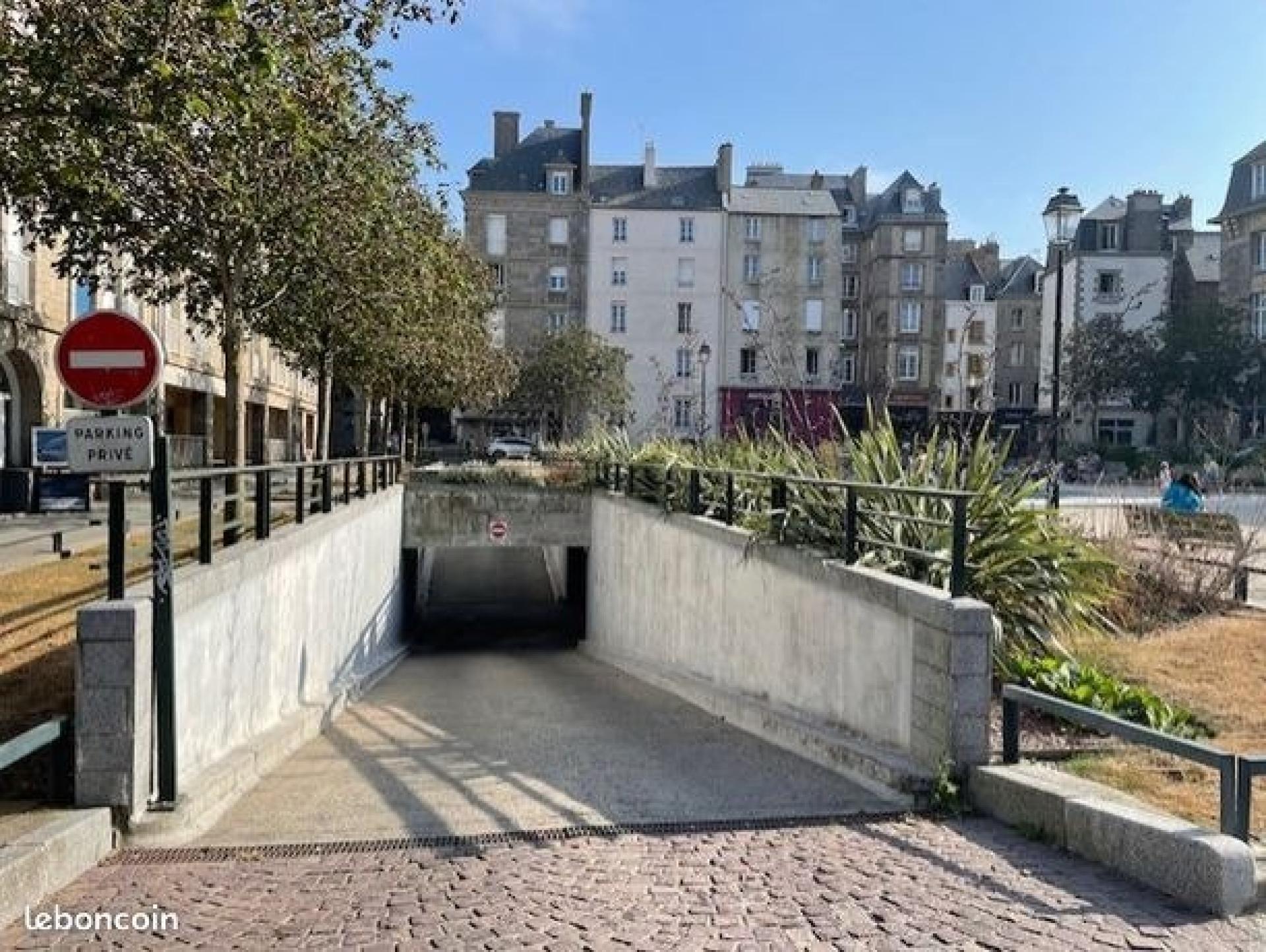Parking 13 m² · à Saint-Malo · 13 m² · 95 000 €