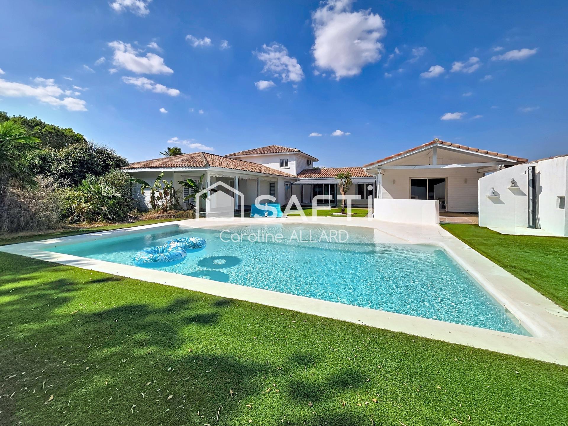 Maison 7 pièces 253 m² · à Lombez · 253 m² · 590 000 €