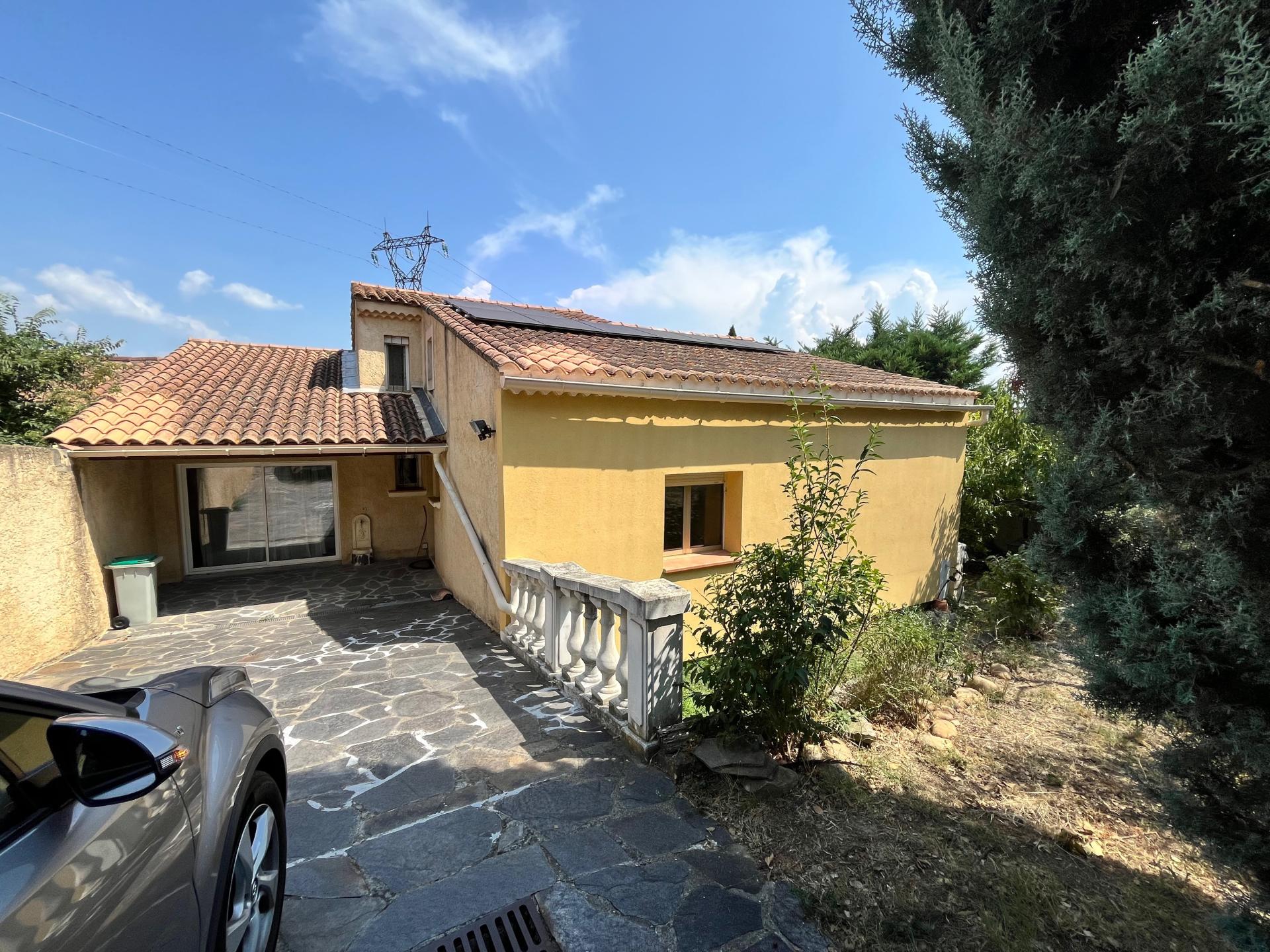 Photo SAFTI — Maison 6 pièces, 162 m² à Châteauneuf De Gadagne 2