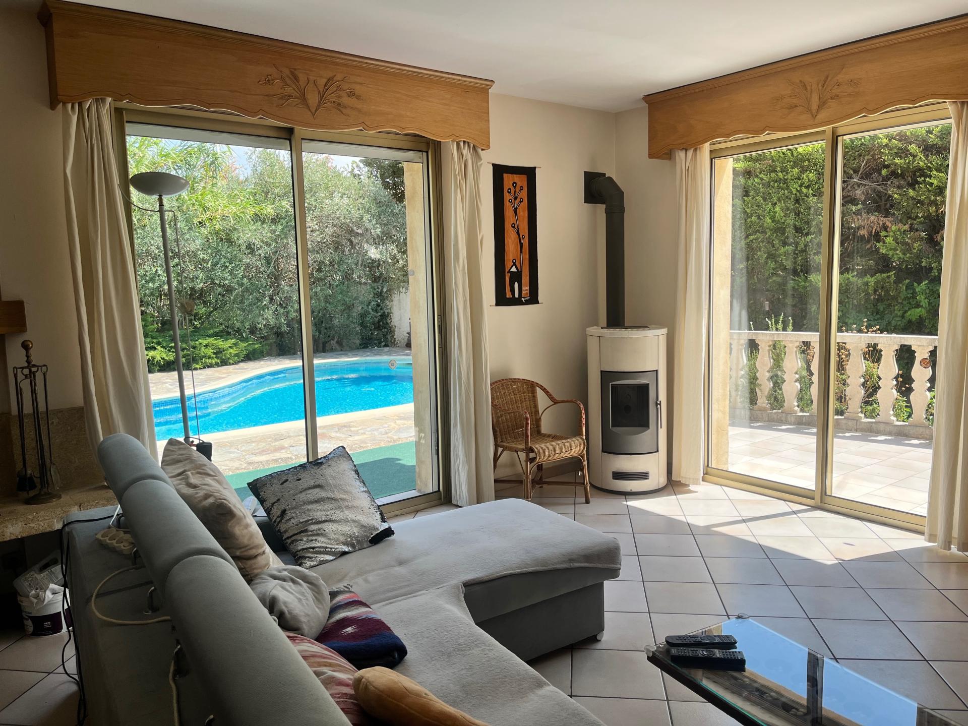 Photo SAFTI — Maison 6 pièces, 162 m² à Châteauneuf De Gadagne 4