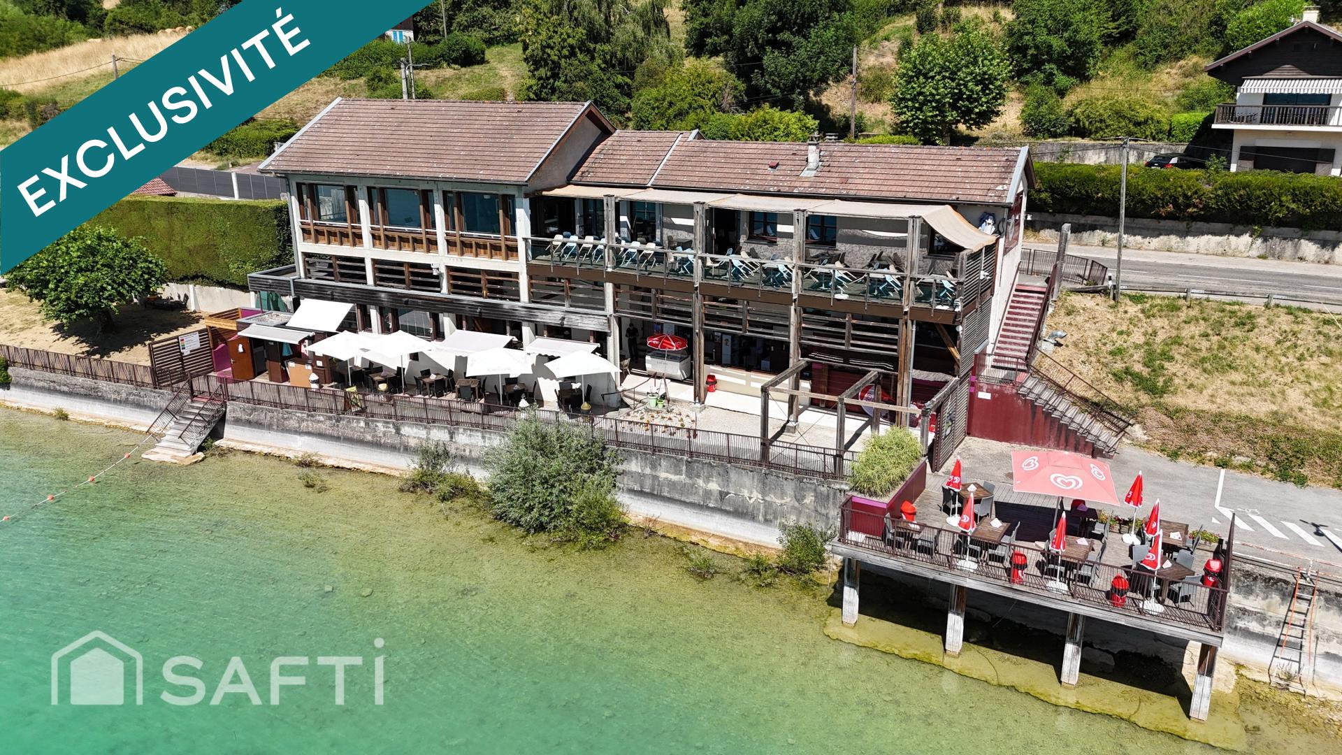 À deux pas du lac de Paladru, restaurant avec terrasse et logement de fonction – Une opportunité rare dans un secteur touristique recherché !