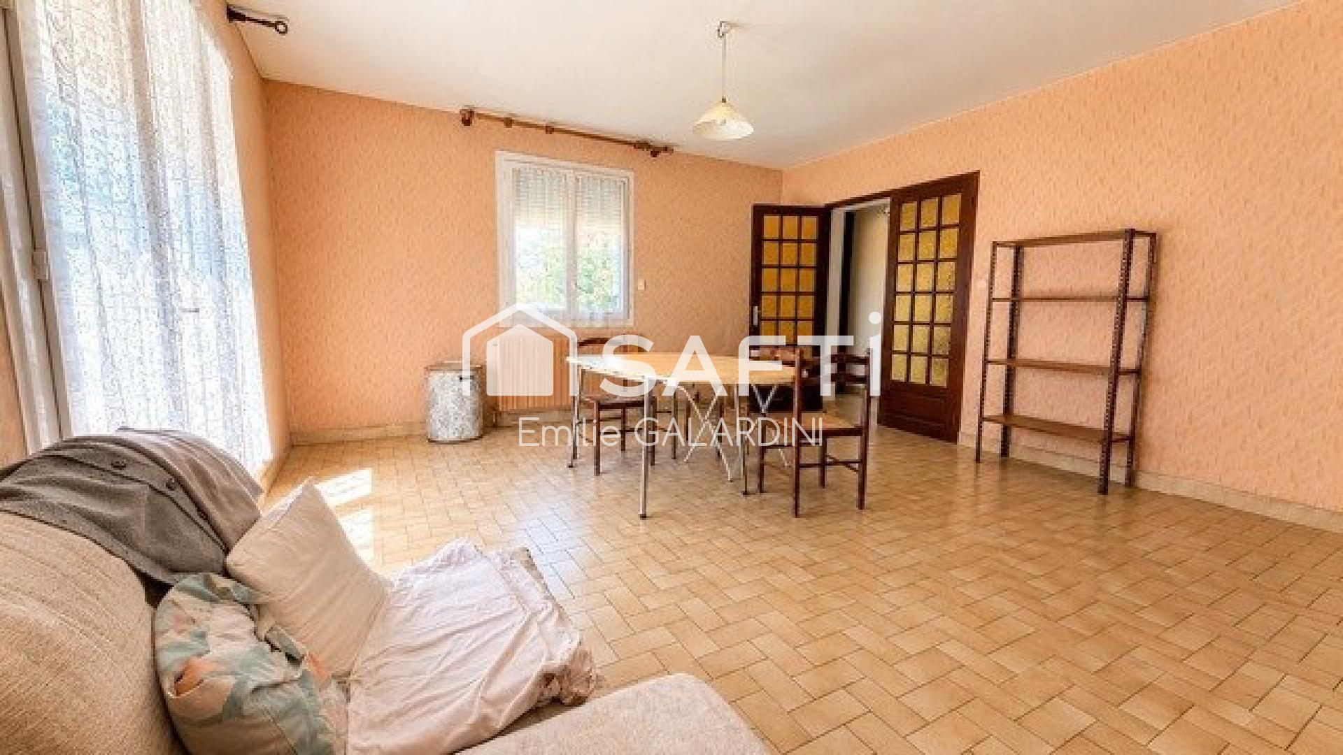 Photo SAFTI — Maison 6 pièces, 147 m² à Saint Germain Du Puch 3