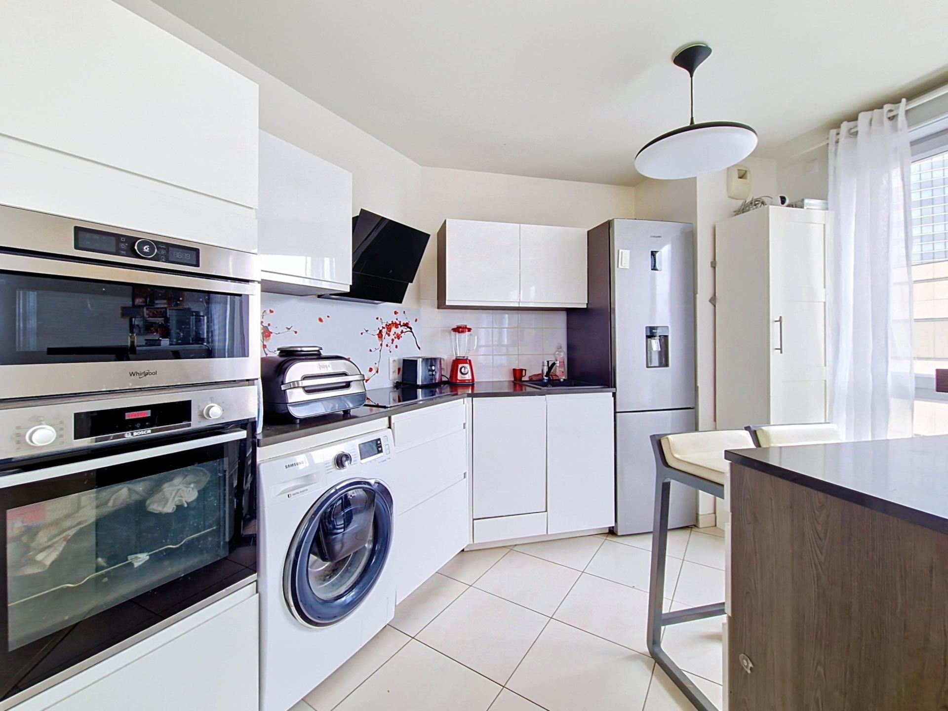 Photo SAFTI — Appartement 3 pièces, 63 m² à Puteaux 4