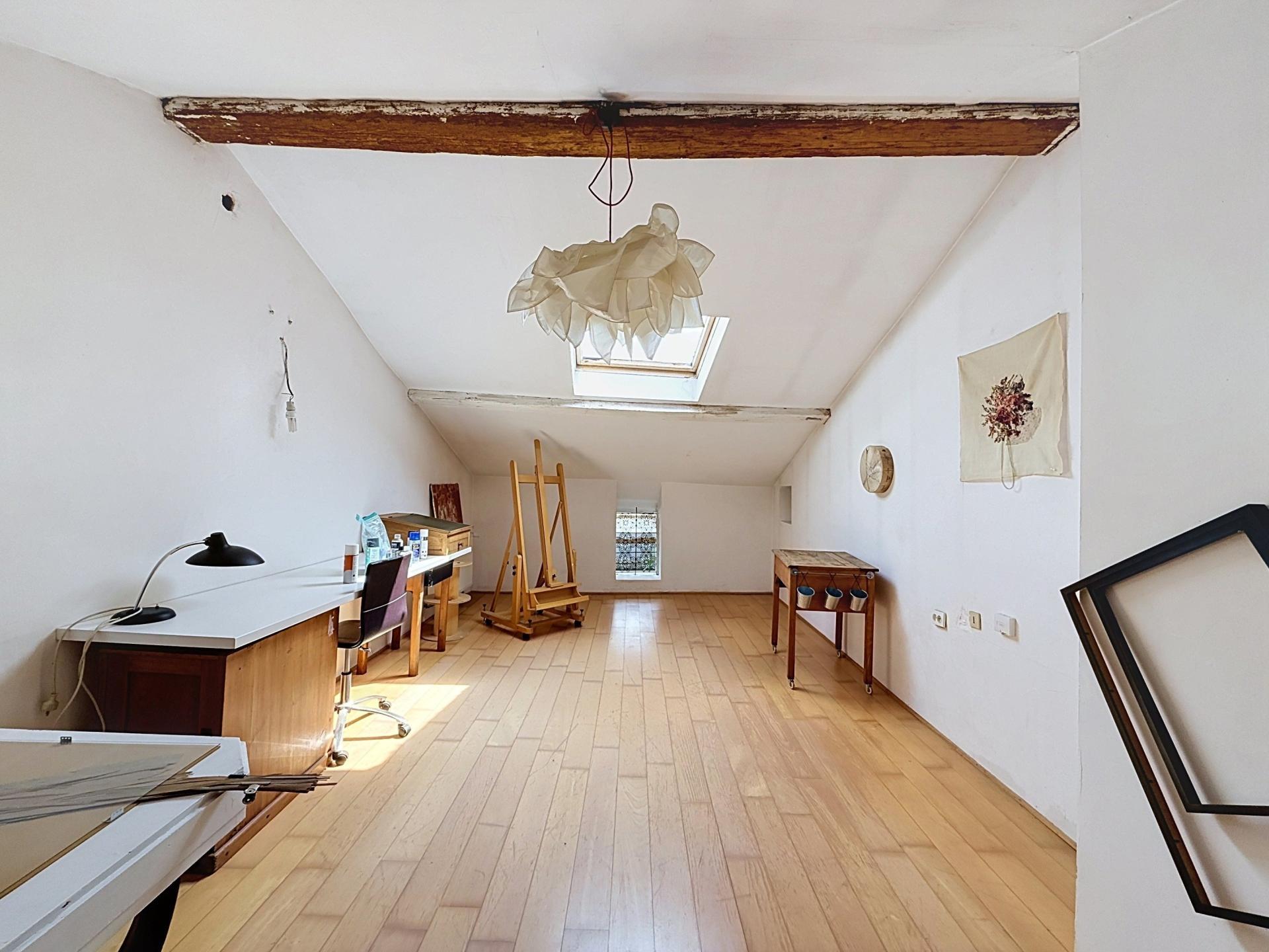 Photo SAFTI — Maison 7 pièces, 270 m² à Maizeroy 3