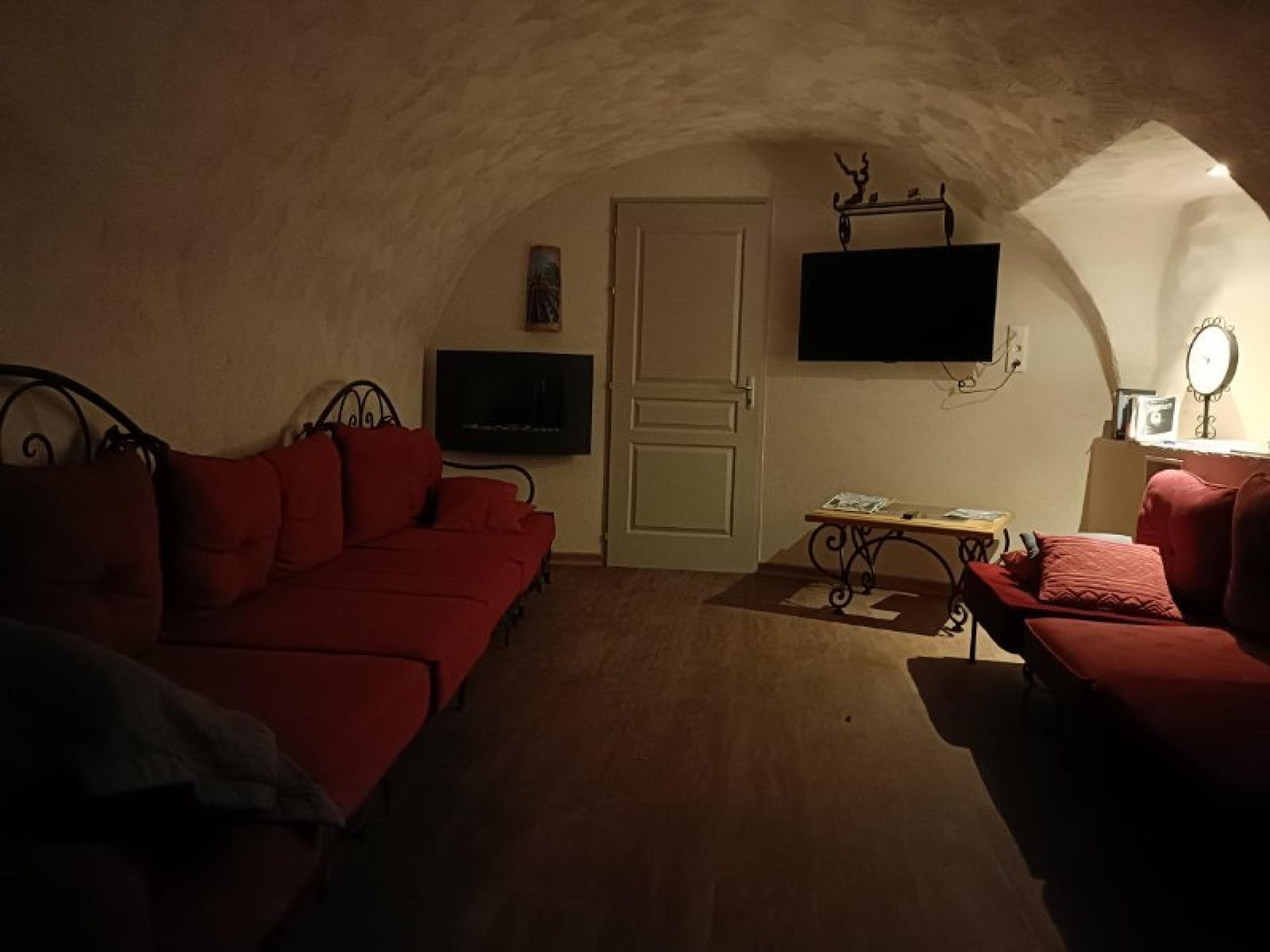 Photo 9 of the listing.