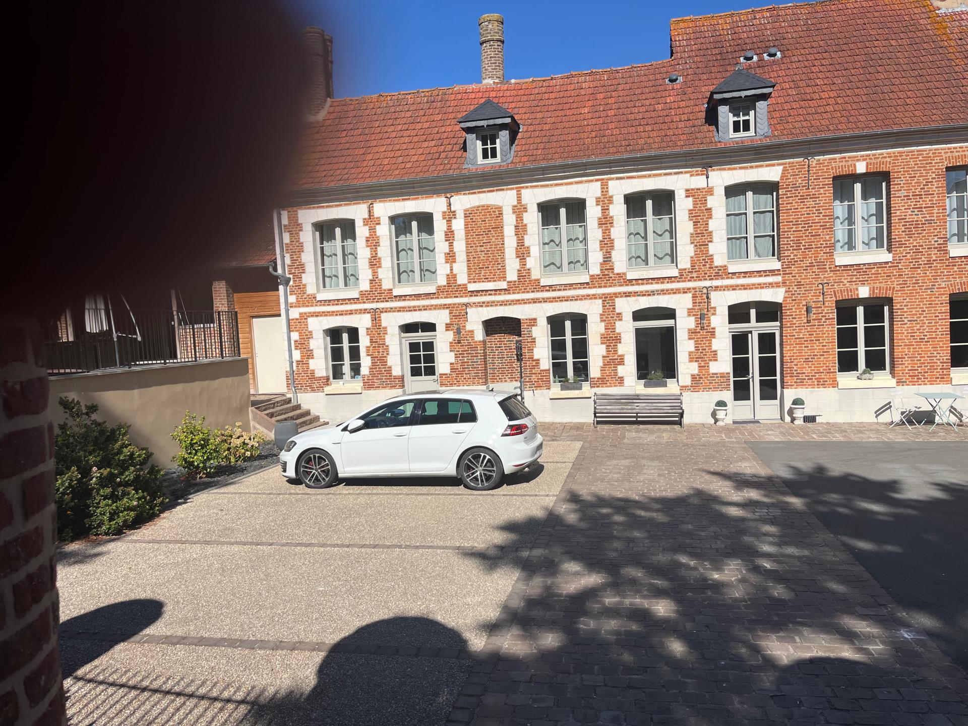 Maison 12 pièces 280 m² · à Saint-Riquier · 280 m² · 945 000 €