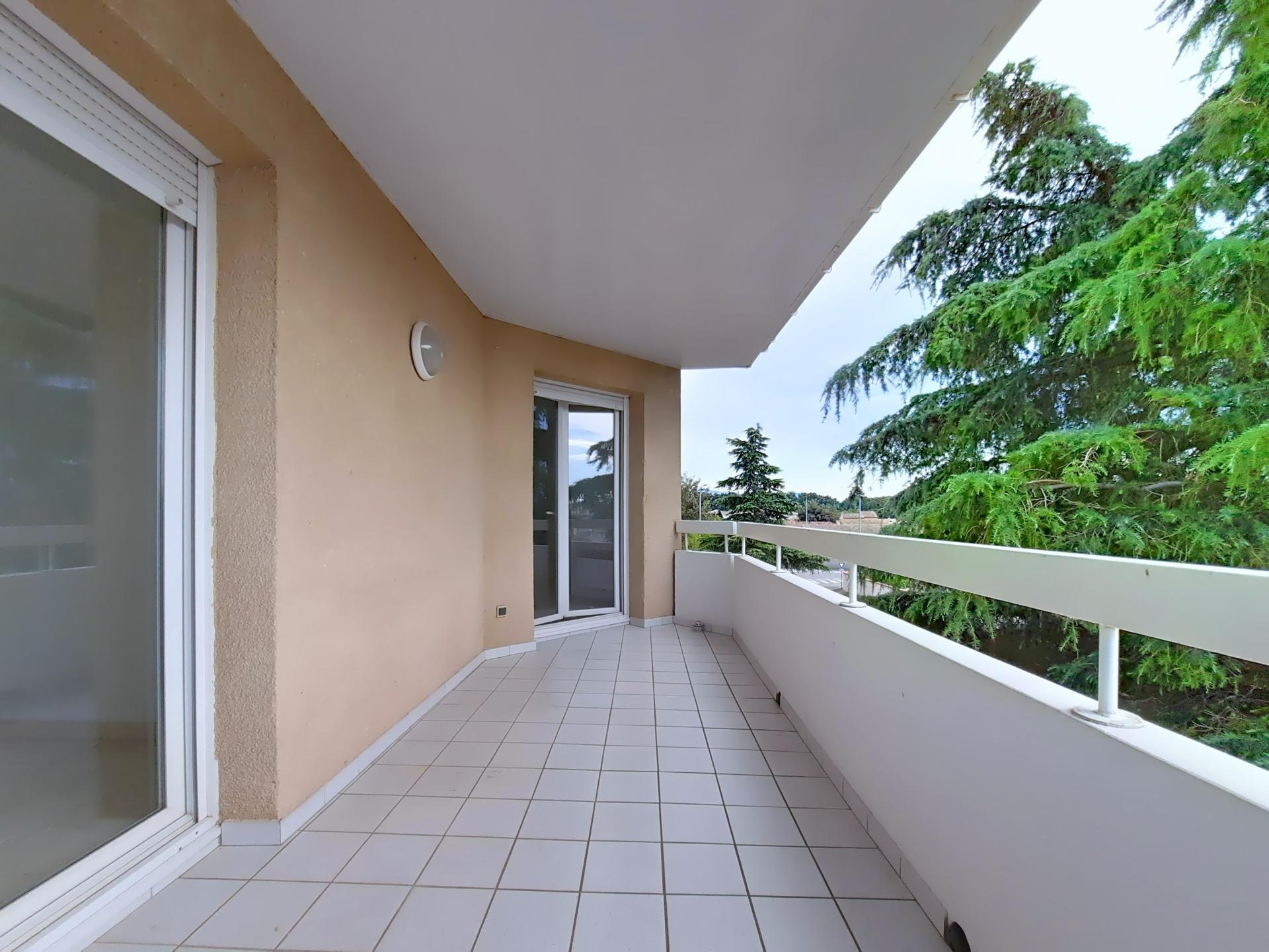 Appartement 3 pièces 60 m² · à Saint-Esteve · 60 m² · 145 000 €