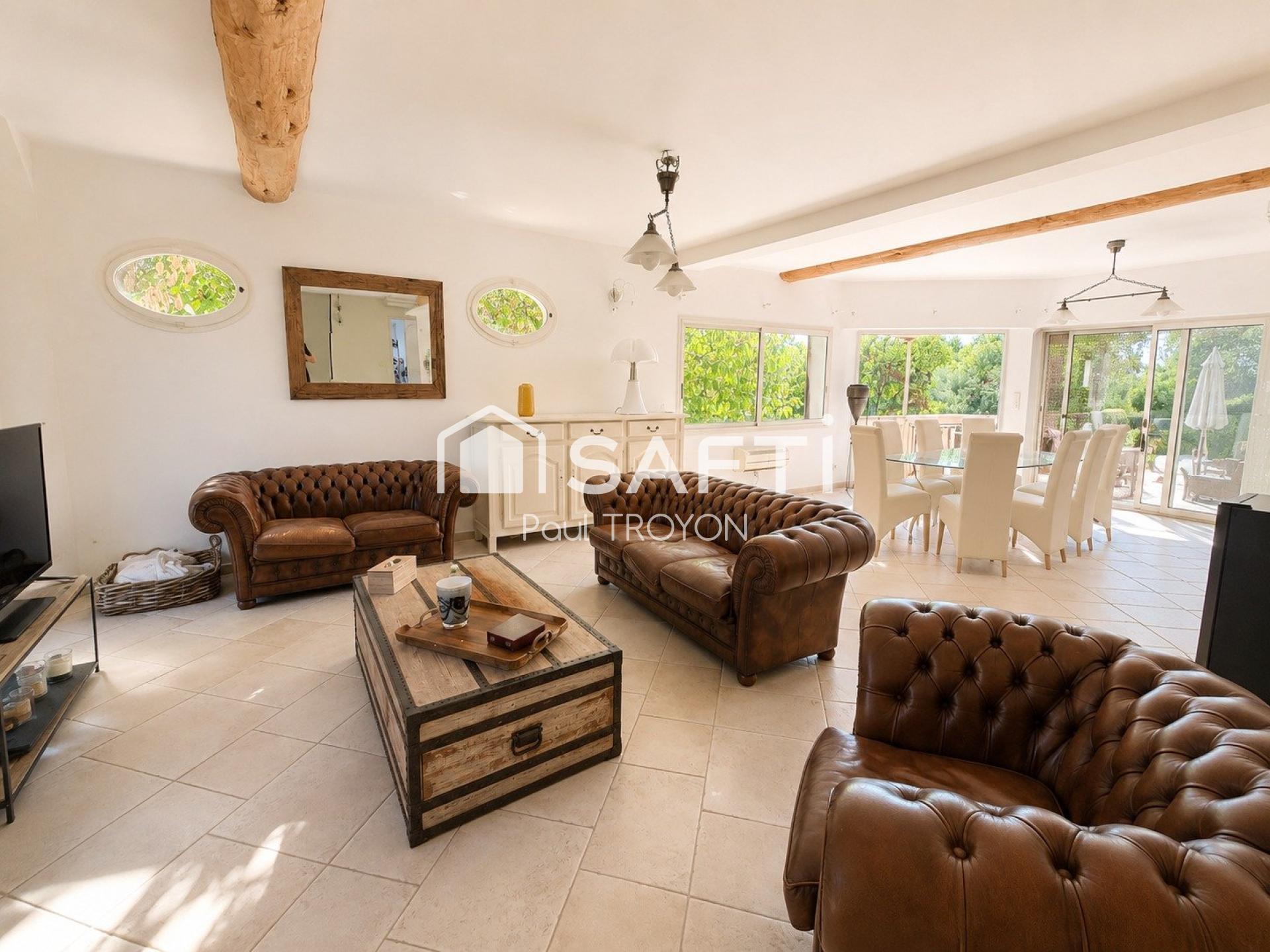Photo SAFTI — Maison 5 pièces, 195 m² à Aubagne 2