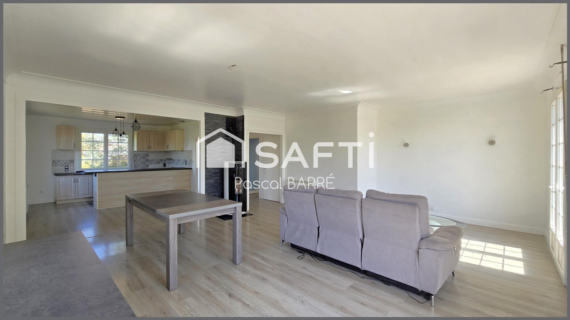 Photo SAFTI — Maison 6 pièces, 131 m² à La Chapelle Hermier 3