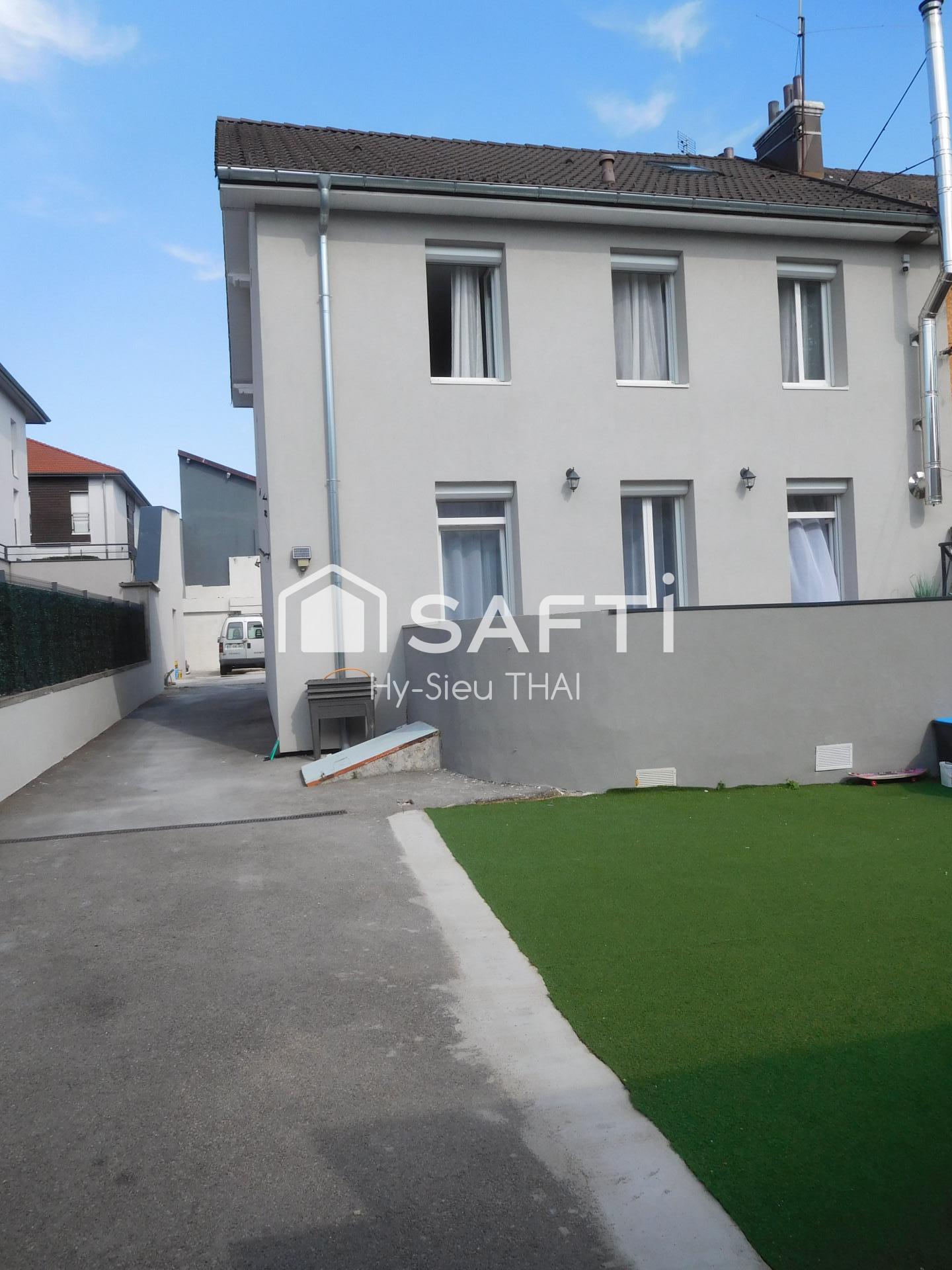 Maison 7 pièces 152 m² · à Oyonnax · 152 m² · 285 000 €