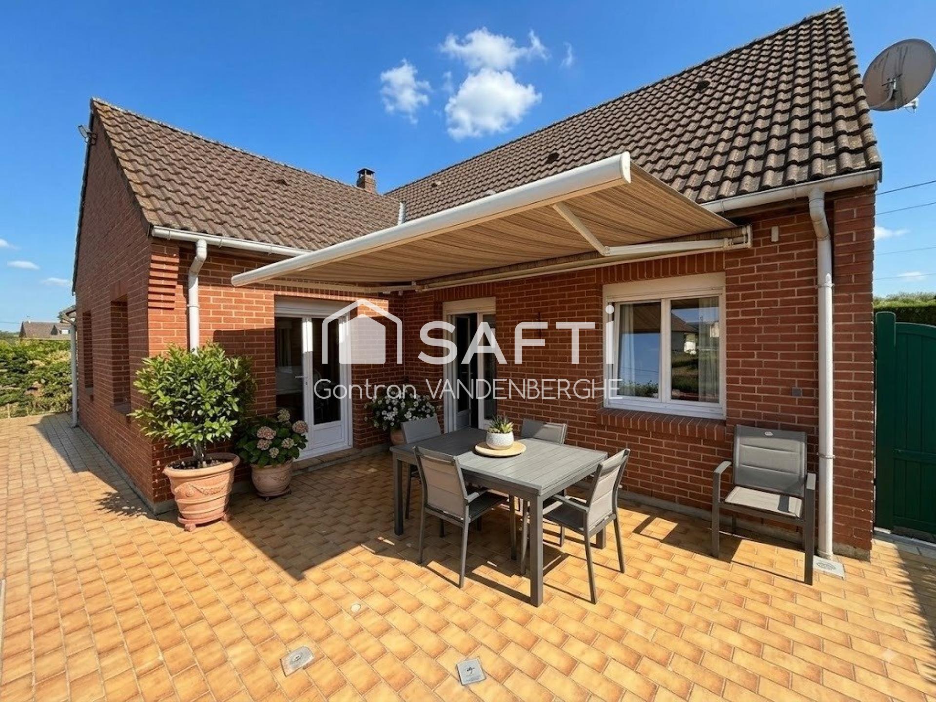 Maison 4 pièces 102 m² · à Steenbecque · 102 m² · 254 000 €