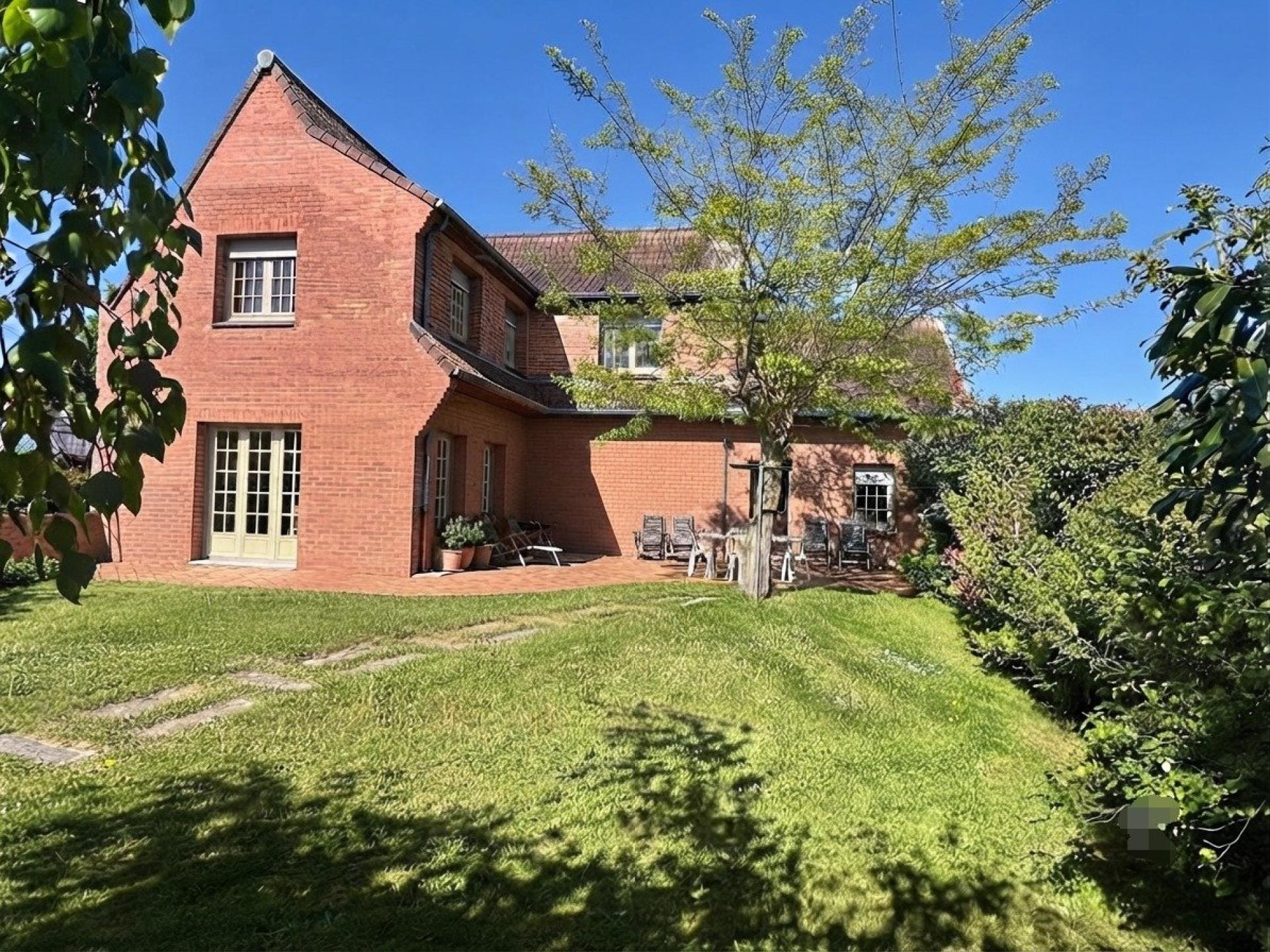 Photo SAFTI — Maison 8 pièces, 165 m² à Leforest 2