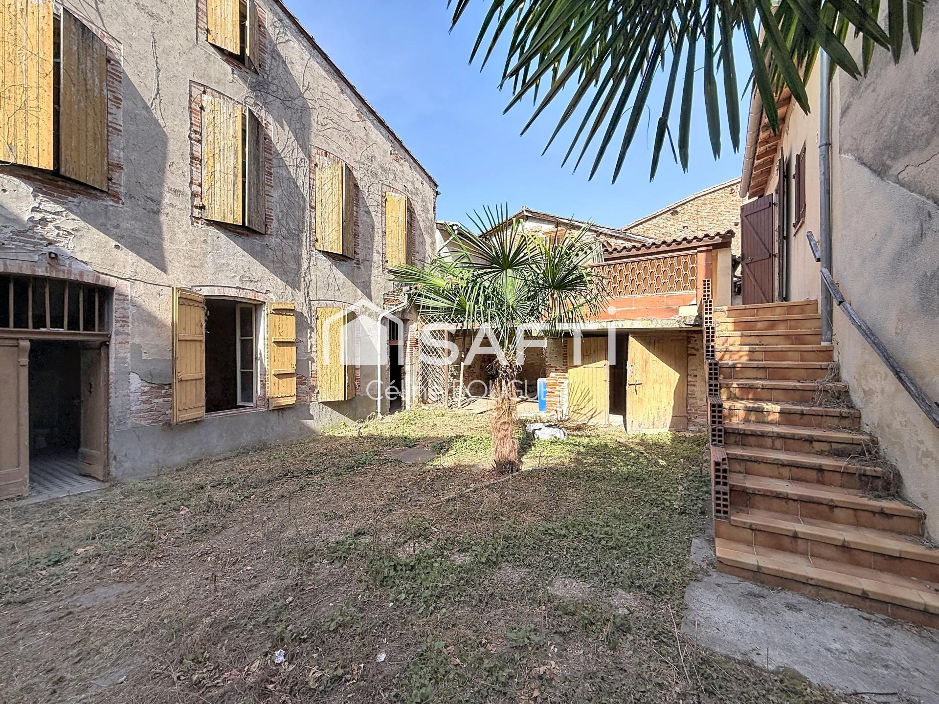 Maison 8 pièces 180 m² · à Moissac · 180 m² · 95 000 €