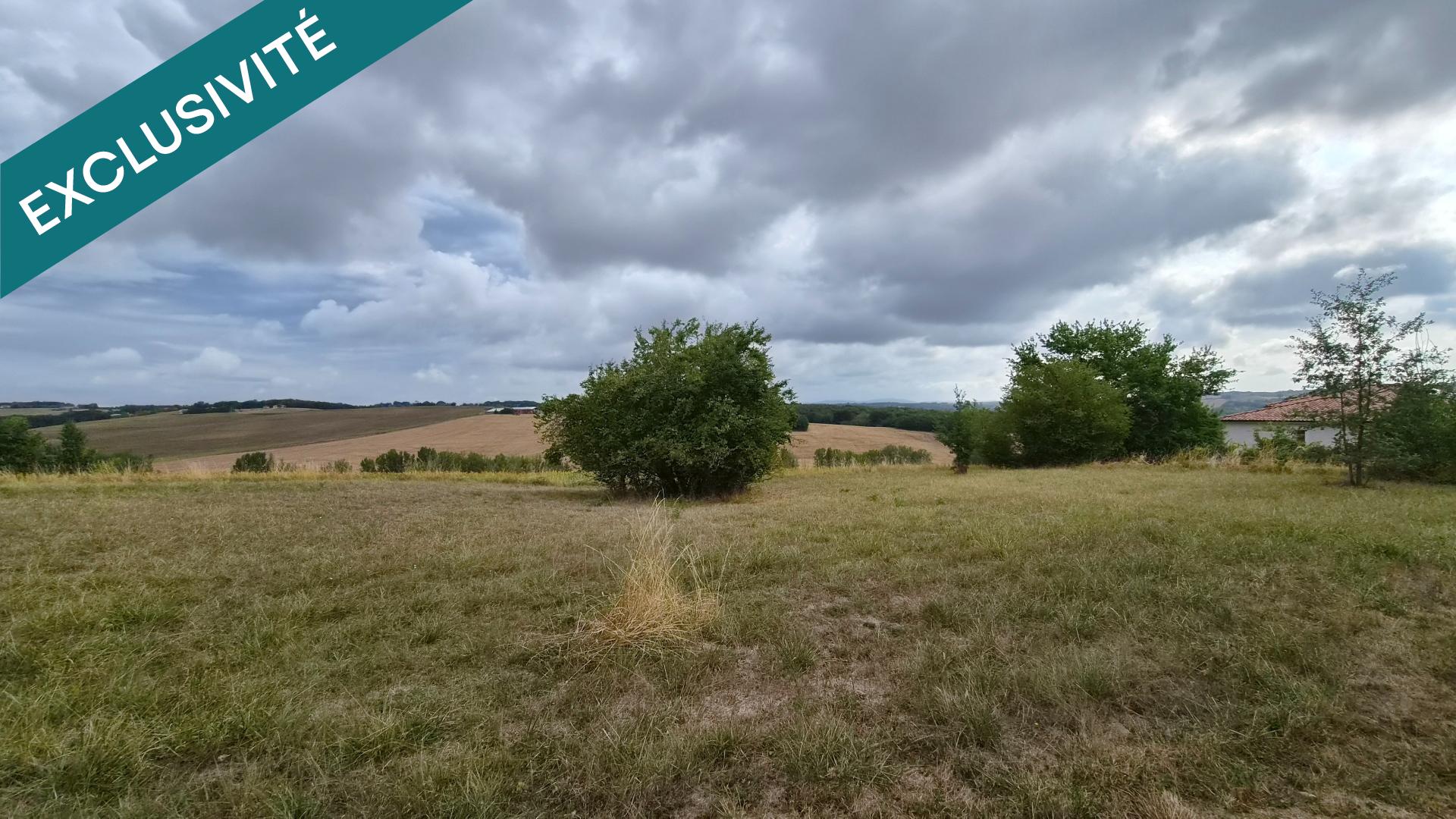 Terrain à bâtir borné non viabilisé - 1212m2