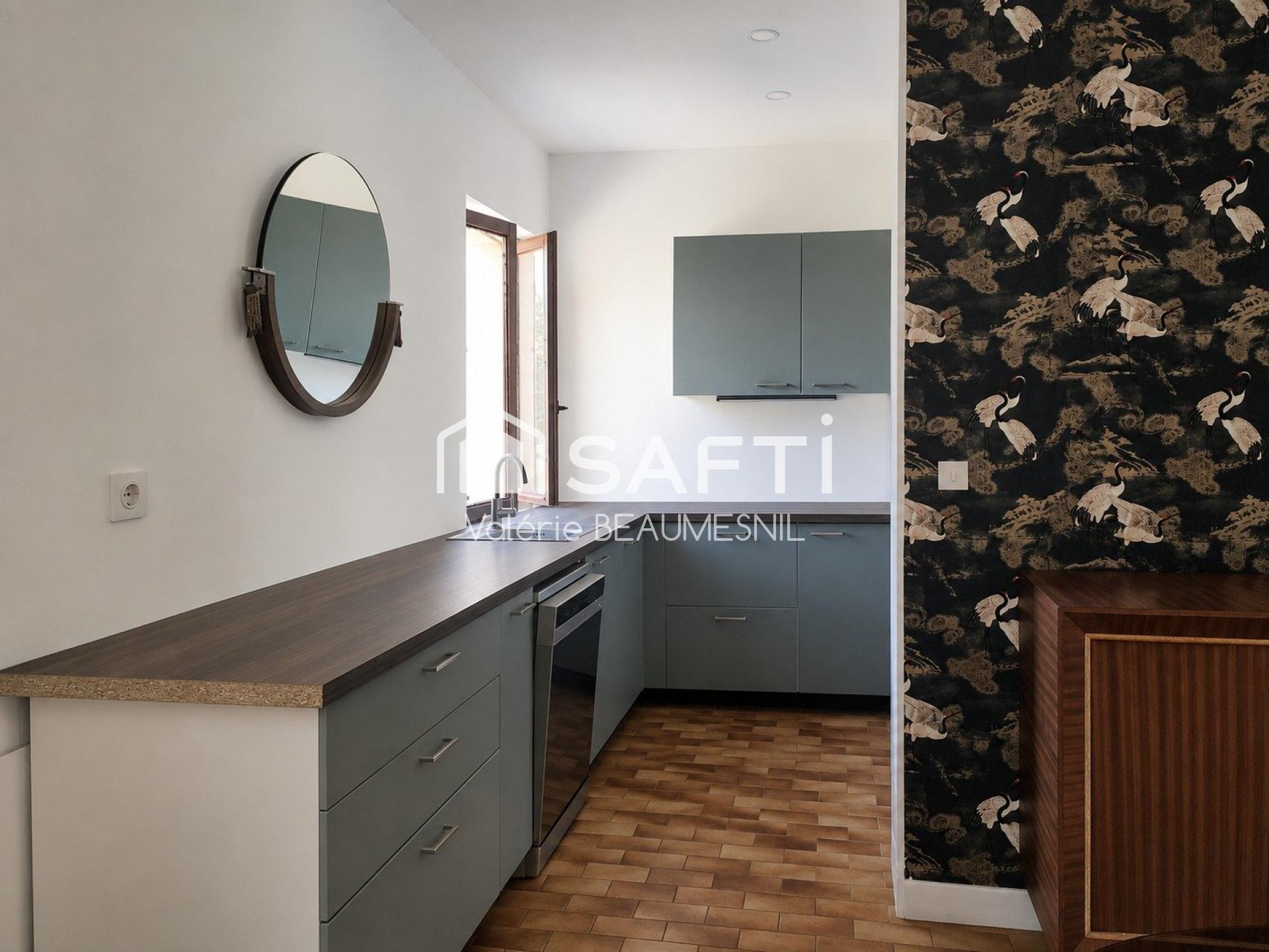 Photo SAFTI — Maison 4 pièces, 110 m² à Bagnols En Foret 5