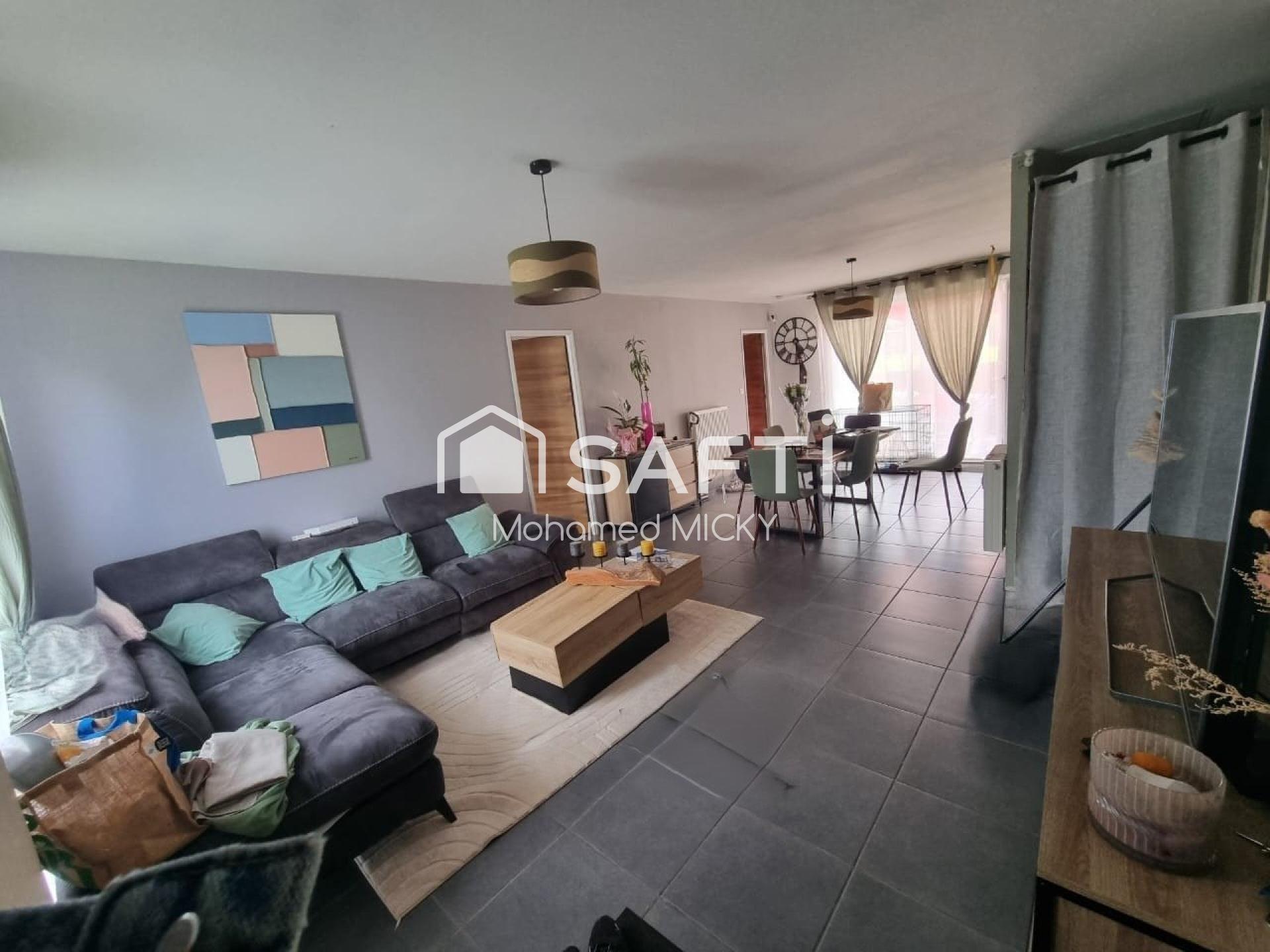 Photo SAFTI — Maison 6 pièces, 99 m² à Fagnieres 4