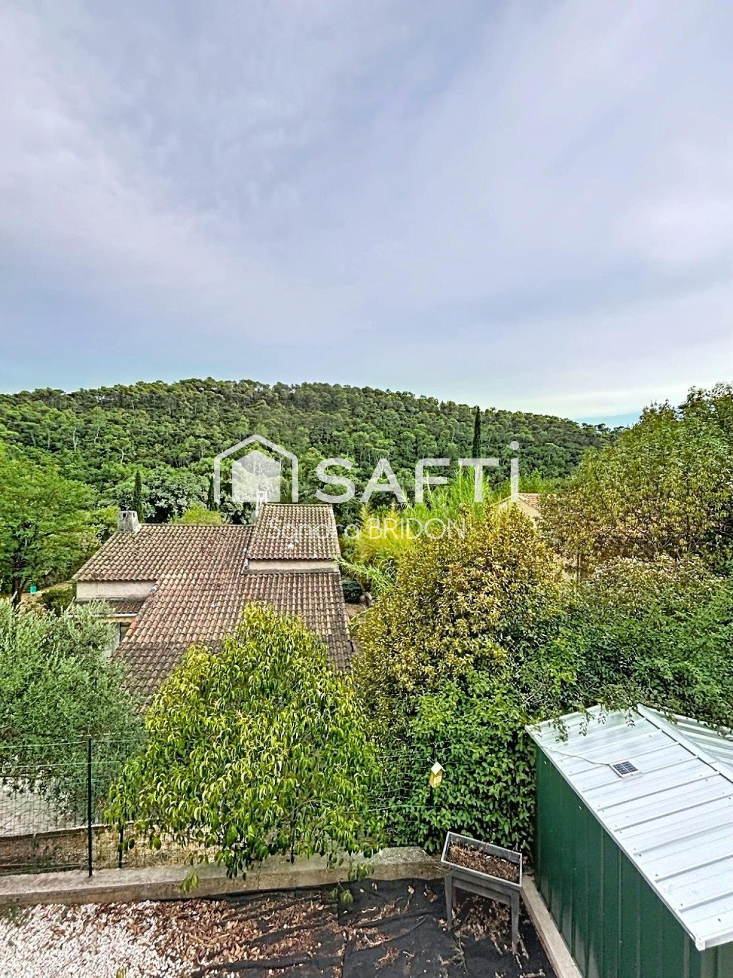 Photo SAFTI — Maison 4 pièces, 90 m² à Vins Sur Caramy 5