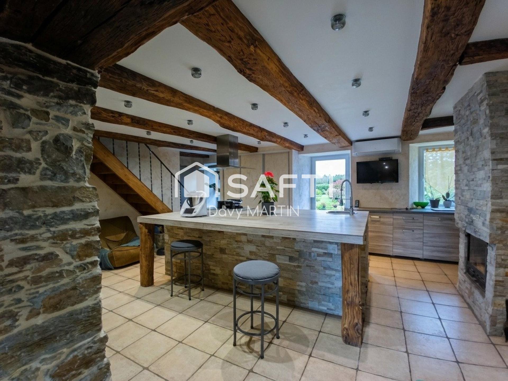 Photo SAFTI — Maison 7 pièces, 174 m² à Curvalle 3