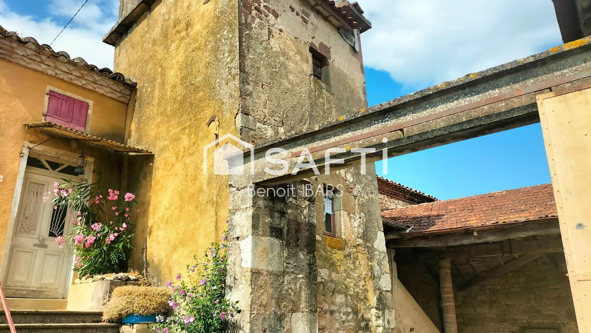 Photo SAFTI — Maison 9 pièces, 240 m² à Itzac 5