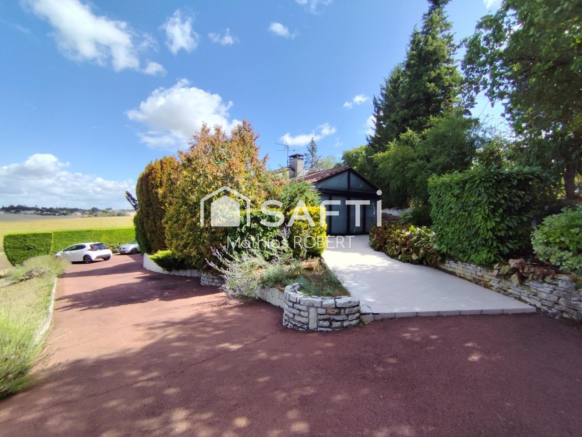 Photo SAFTI — Maison 3 pièces, 94 m² à Villejoubert 2