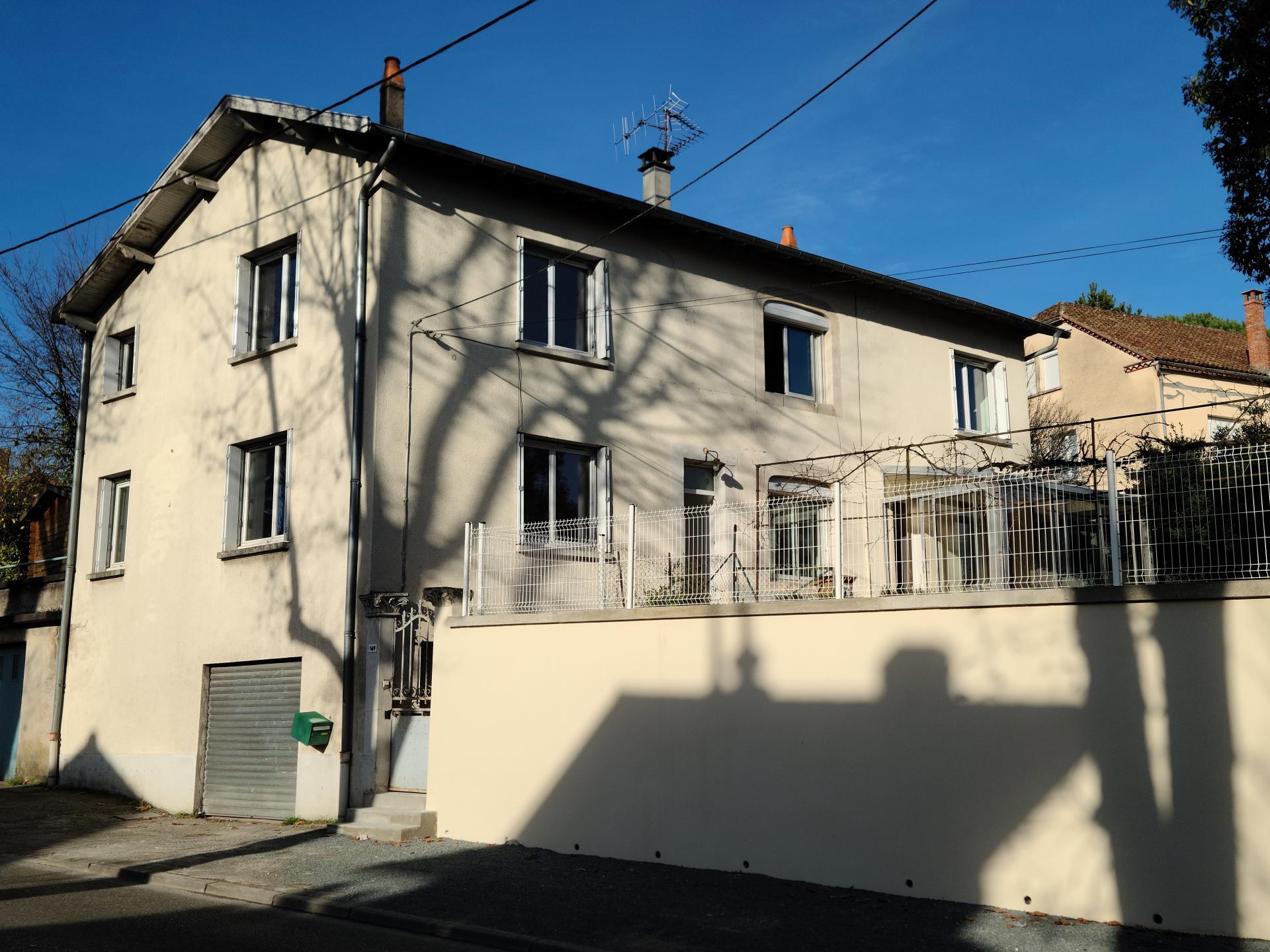 Maison 5 pièces 122 m² · à Cahors · 122 m² · 169 900 €