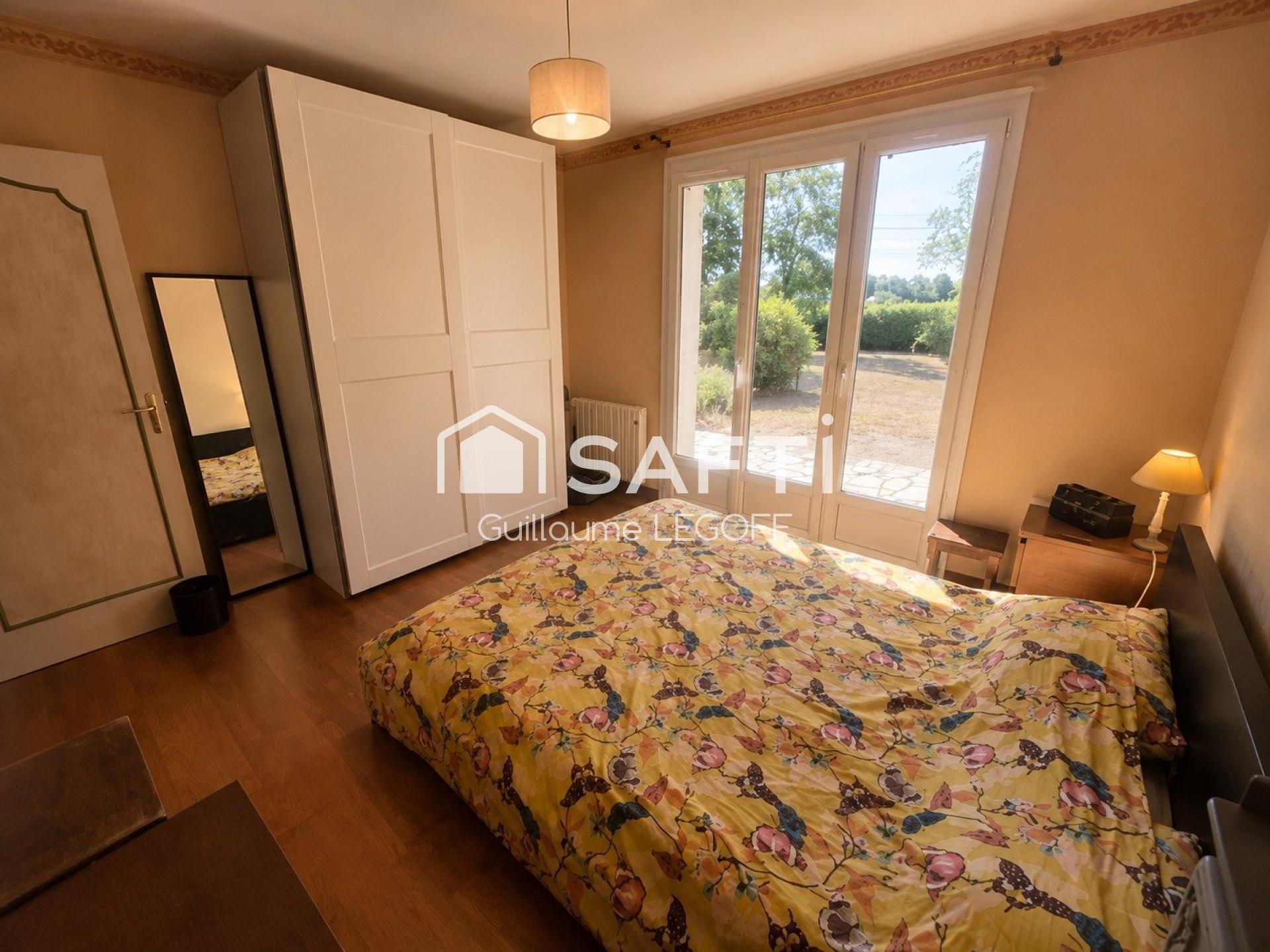 Photo SAFTI — Maison 6 pièces, 181 m² à Saint Florent Sur Cher 5