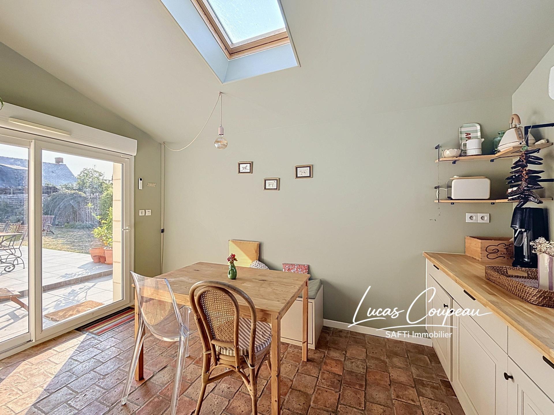 Photo SAFTI — Maison 5 pièces, 160 m² à Juvardeil