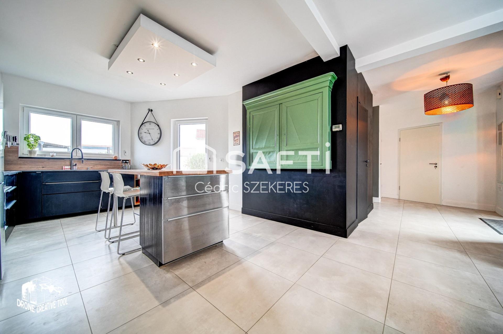 Photo SAFTI — Maison 7 pièces, 141 m² à Ennery 4