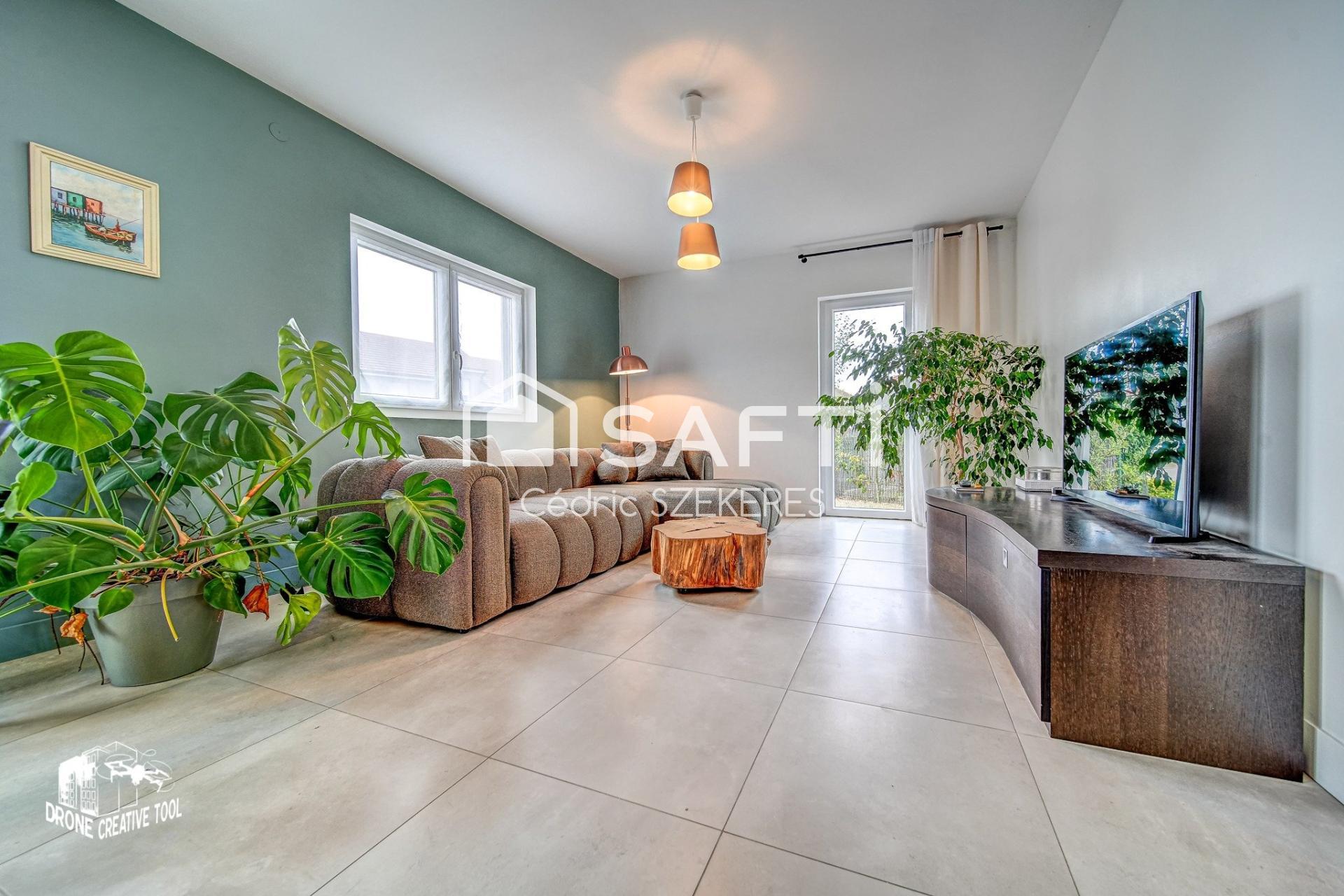 Photo SAFTI — Maison 7 pièces, 141 m² à Ennery 3