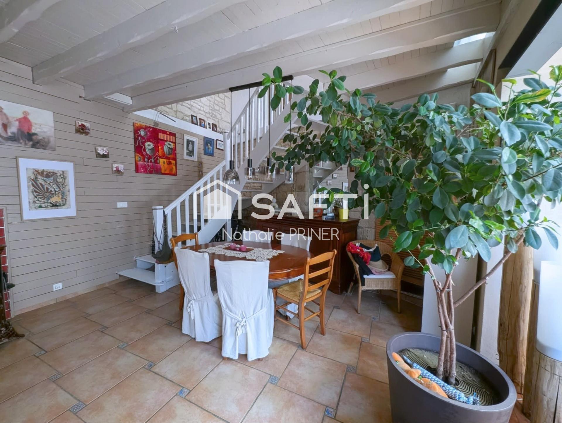 Photo SAFTI — Maison 8 pièces, 173 m² à La Creche 3