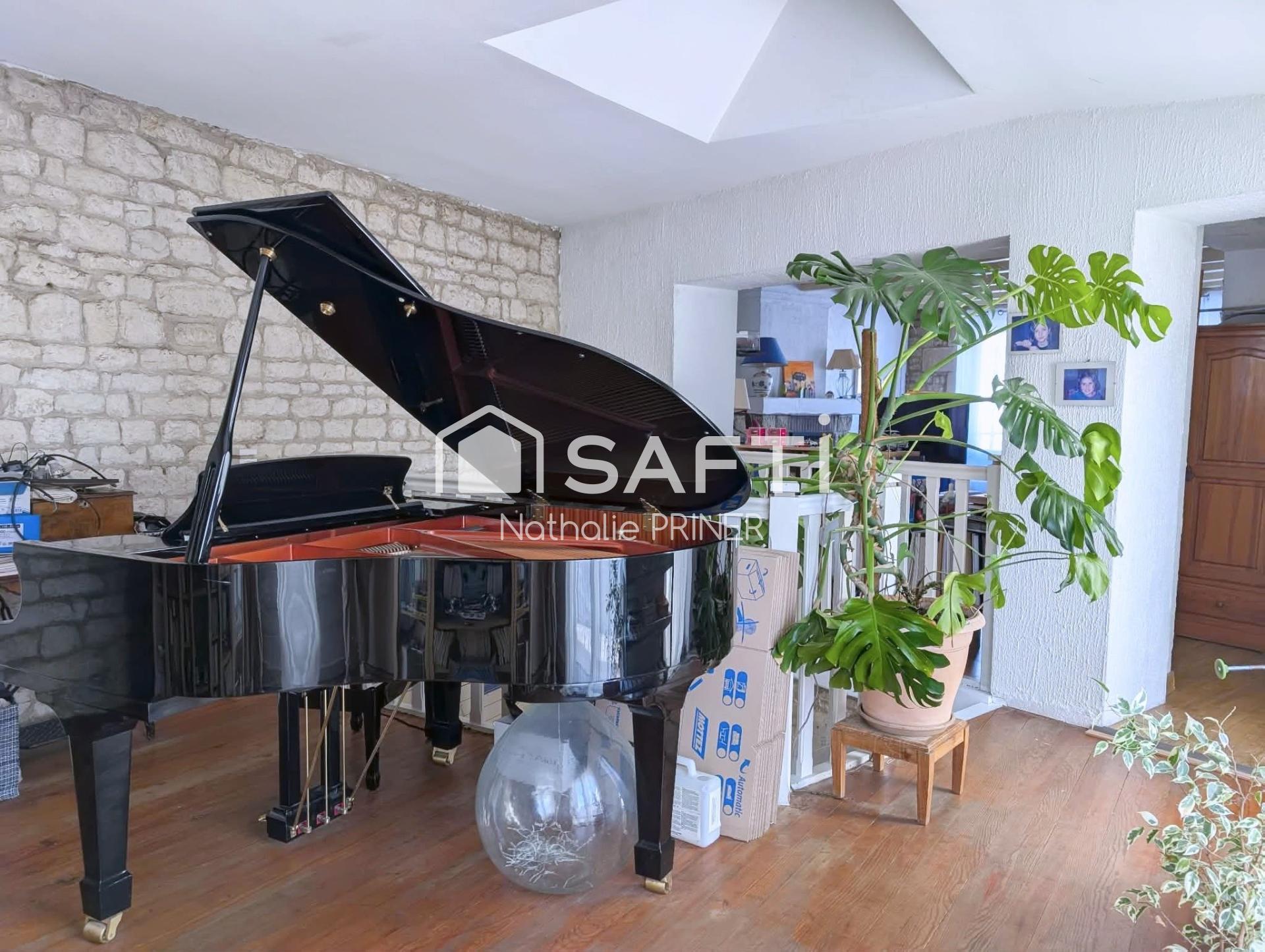 Photo SAFTI — Maison 8 pièces, 173 m² à La Creche 5