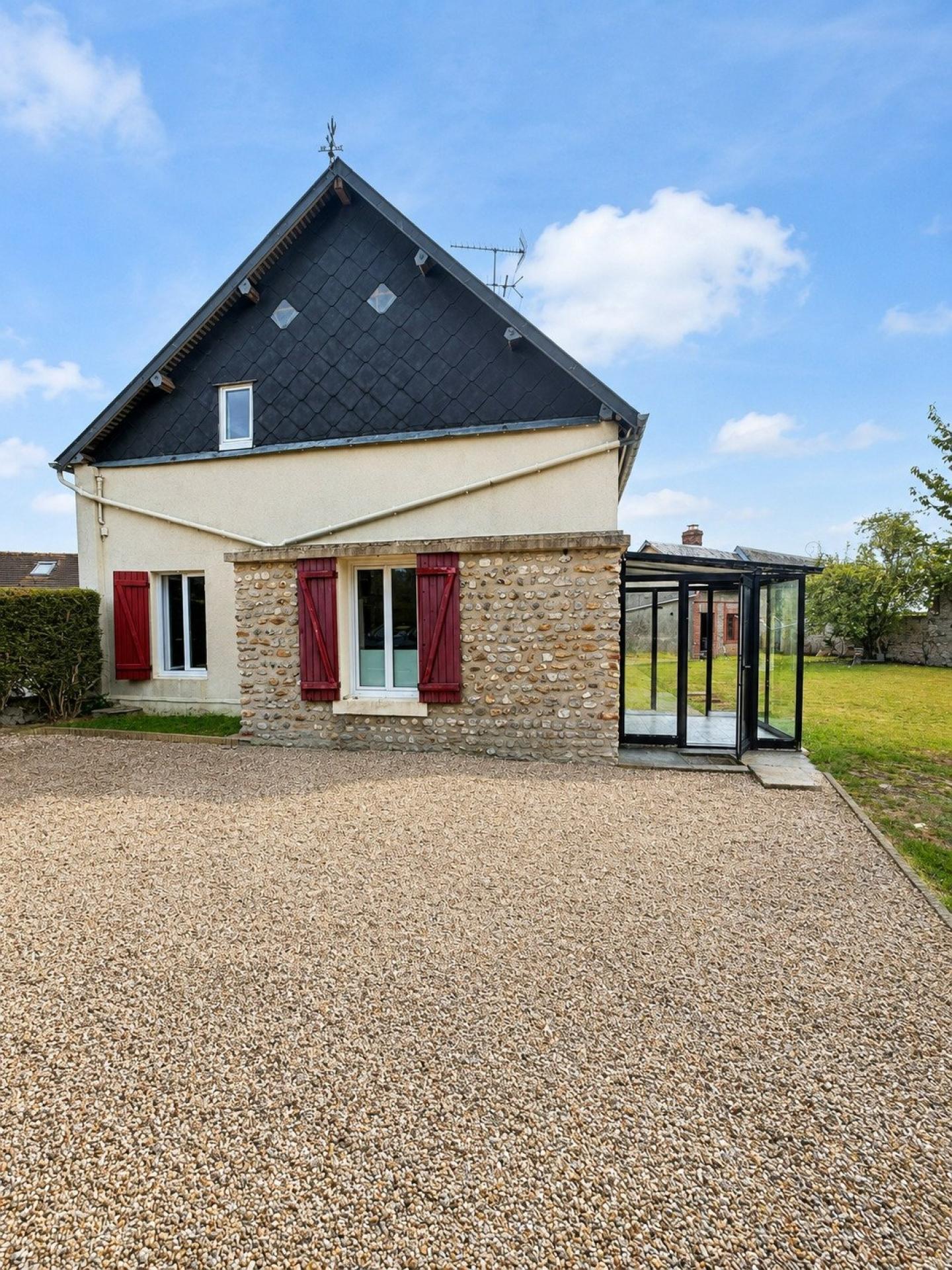 Photo SAFTI — Maison 4 pièces, 130 m² à Le Vieil Evreux 4