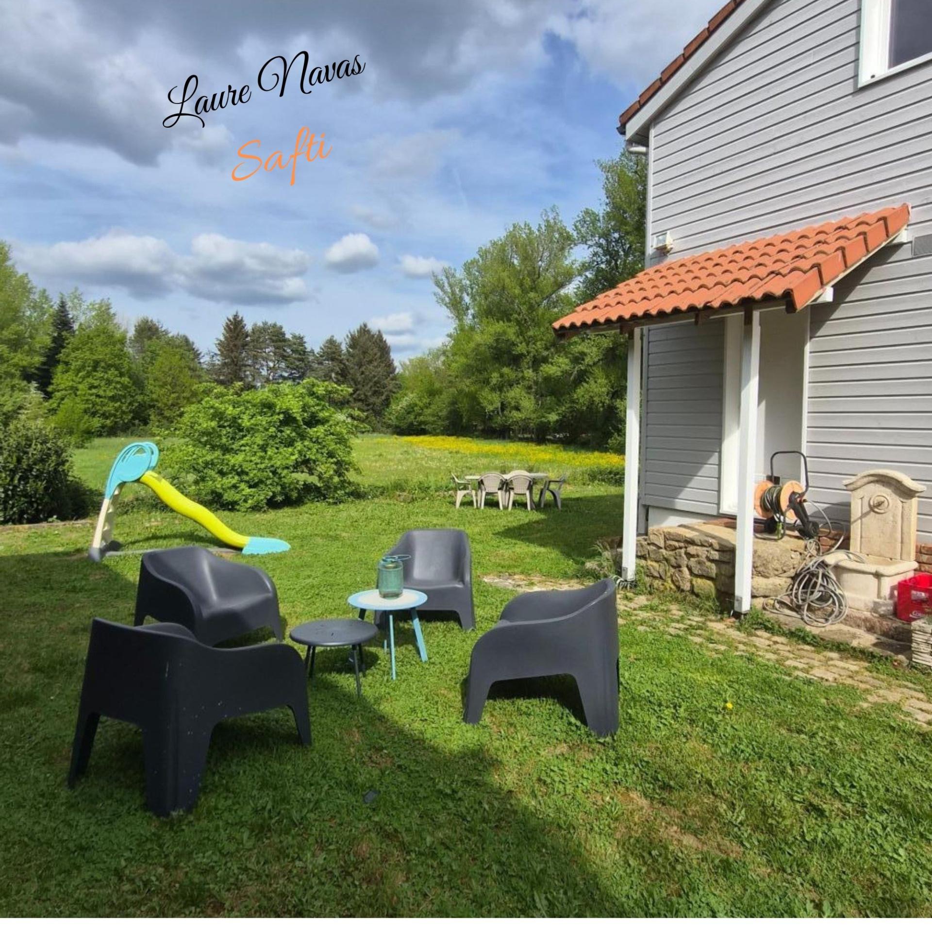 Photo SAFTI — Maison 4 pièces, 120 m² à Bas En Basset 3
