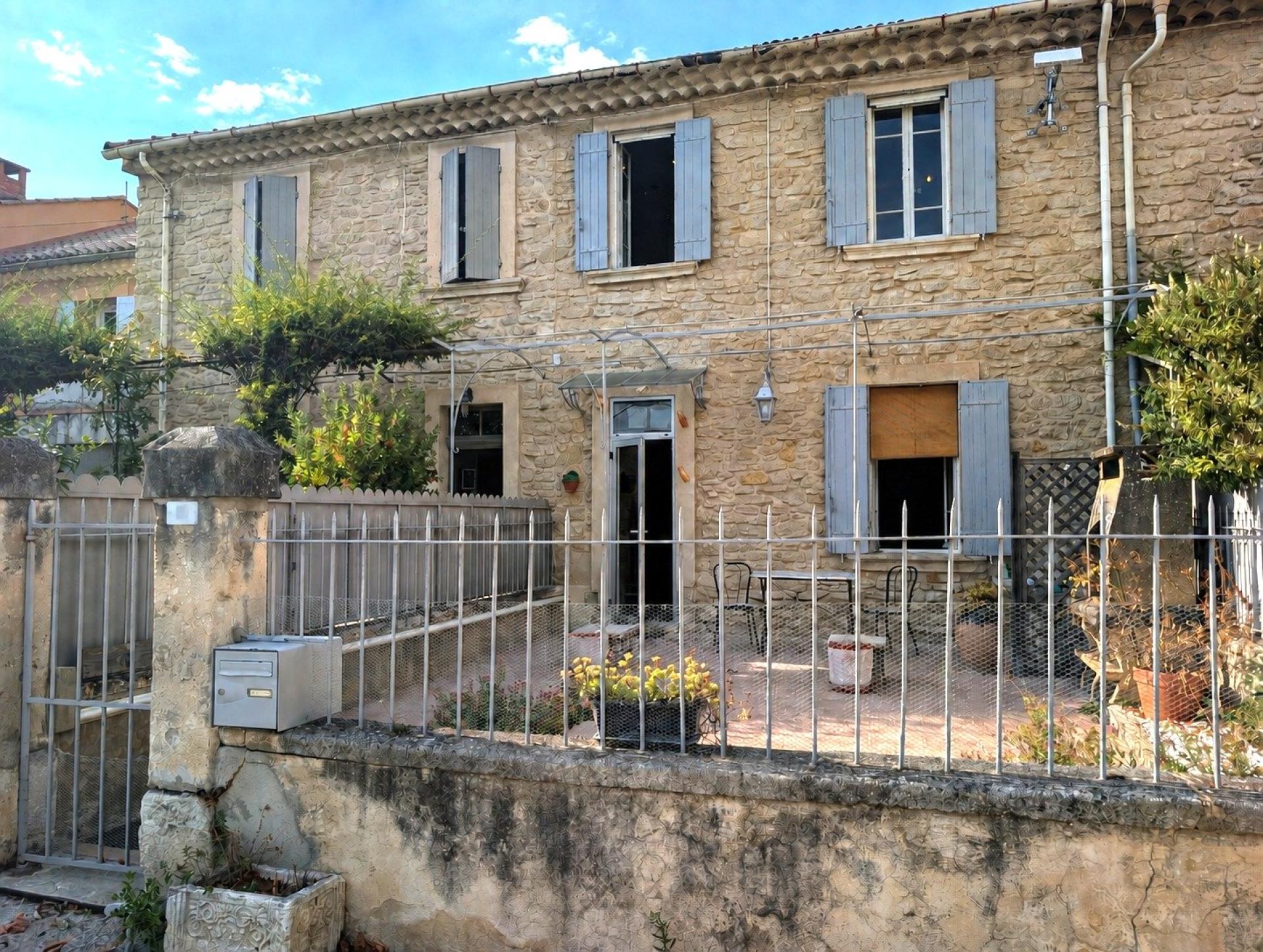 Photo SAFTI — Maison 4 pièces, 76 m² à Carpentras 2