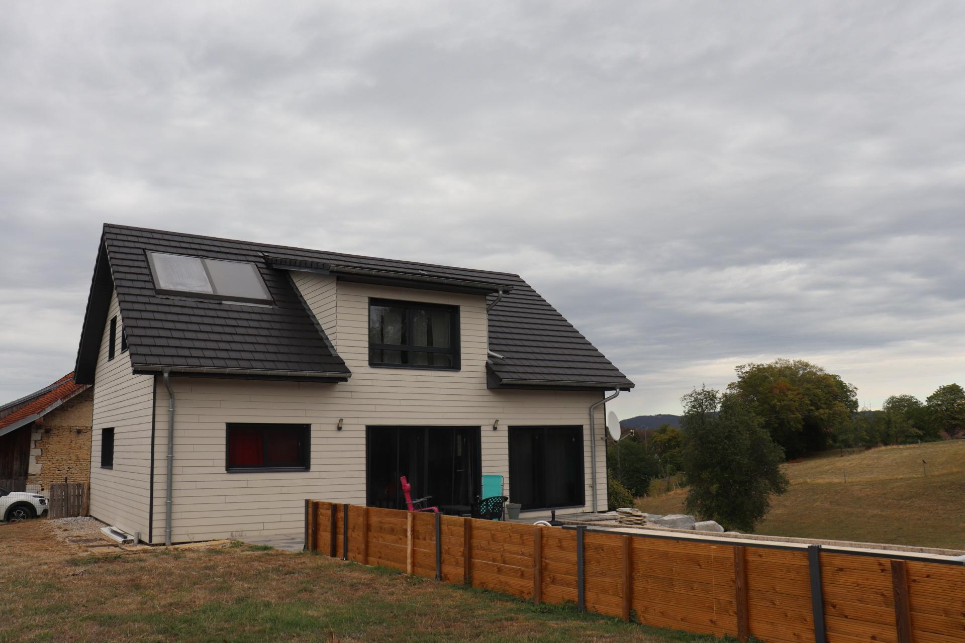 Maison 6 pièces 156 m² · à Vellevans · 156 m² · 376 000 €