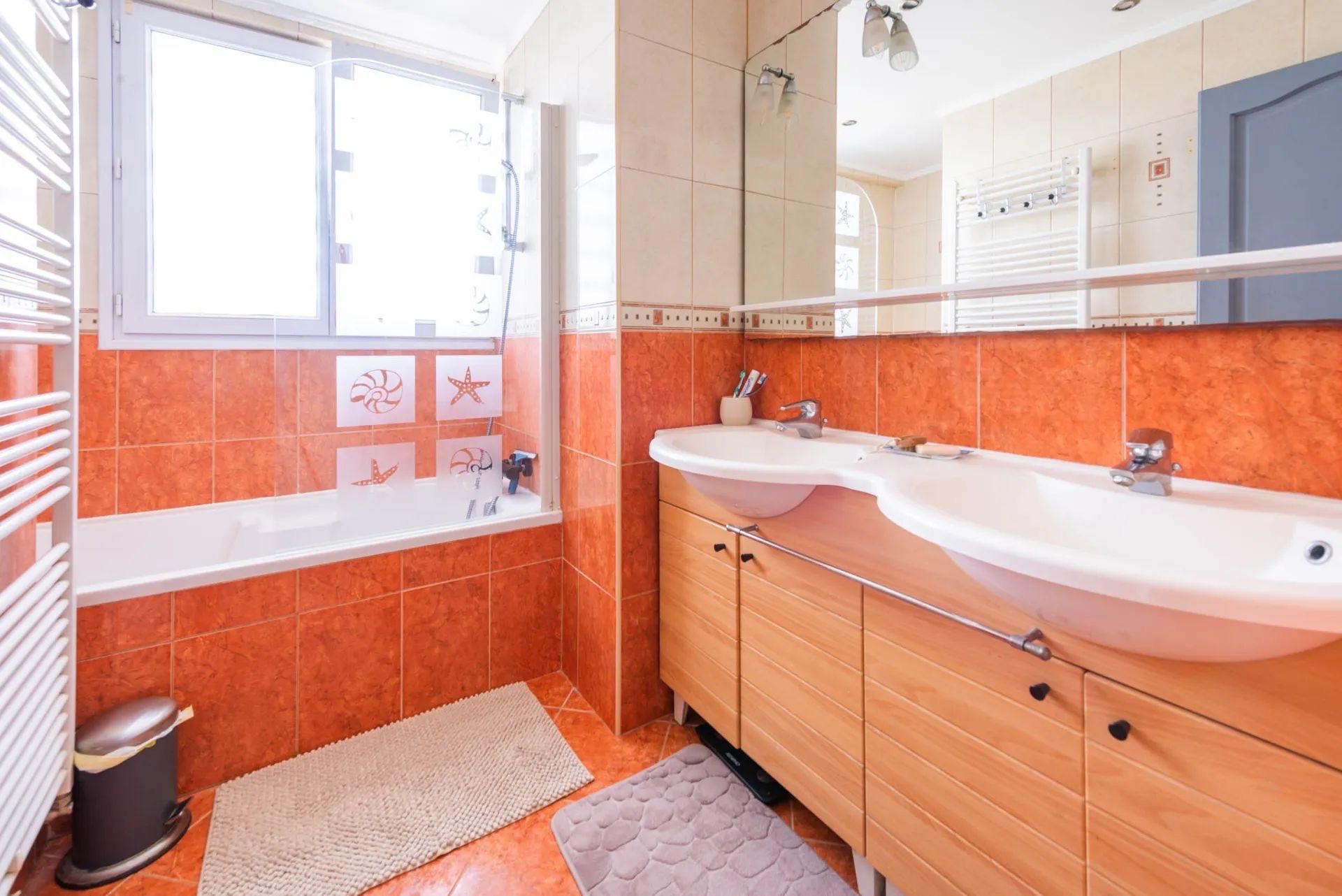 Photo SAFTI — Appartement 5 pièces, 81 m² à Les Clayes Sous Bois 5