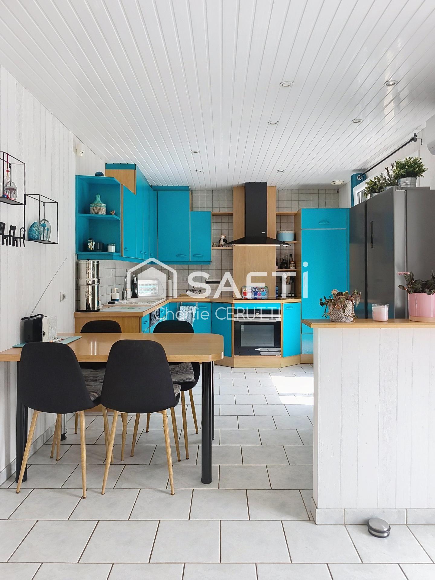 Photo SAFTI — Maison 6 pièces, 107 m² à Issans 4