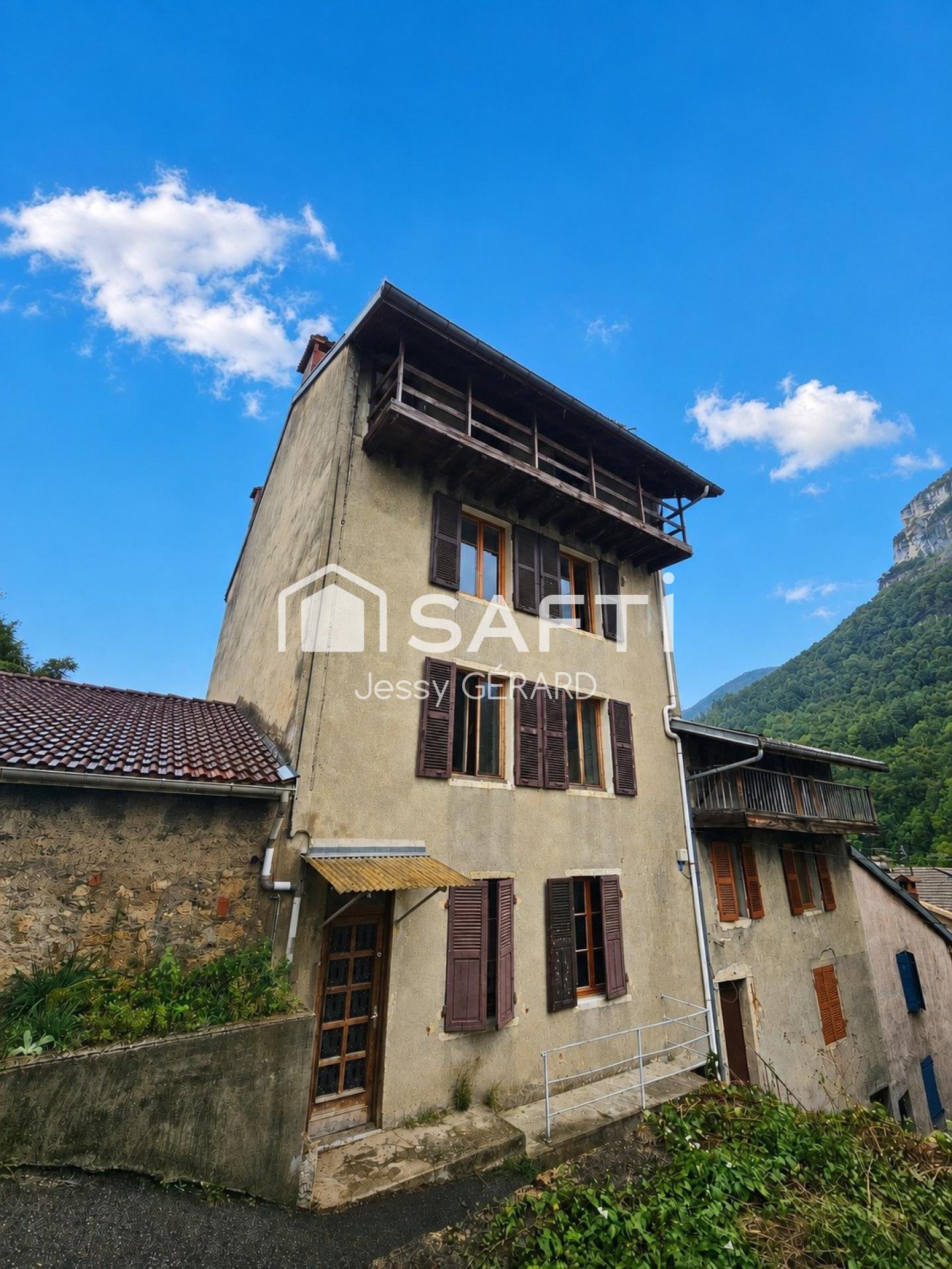 Photo SAFTI — Maison 9 pièces, 165 m² à Tenay