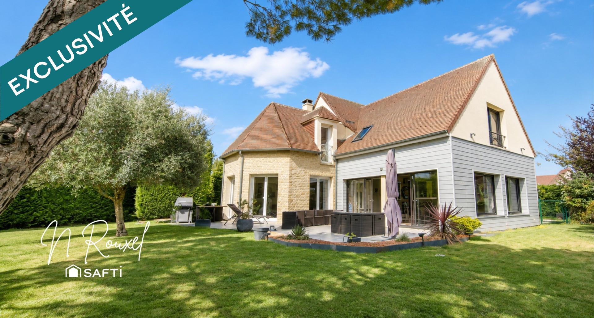 Maison 275 m², 6 chambres, 3 sdb, terrain 1002 m²