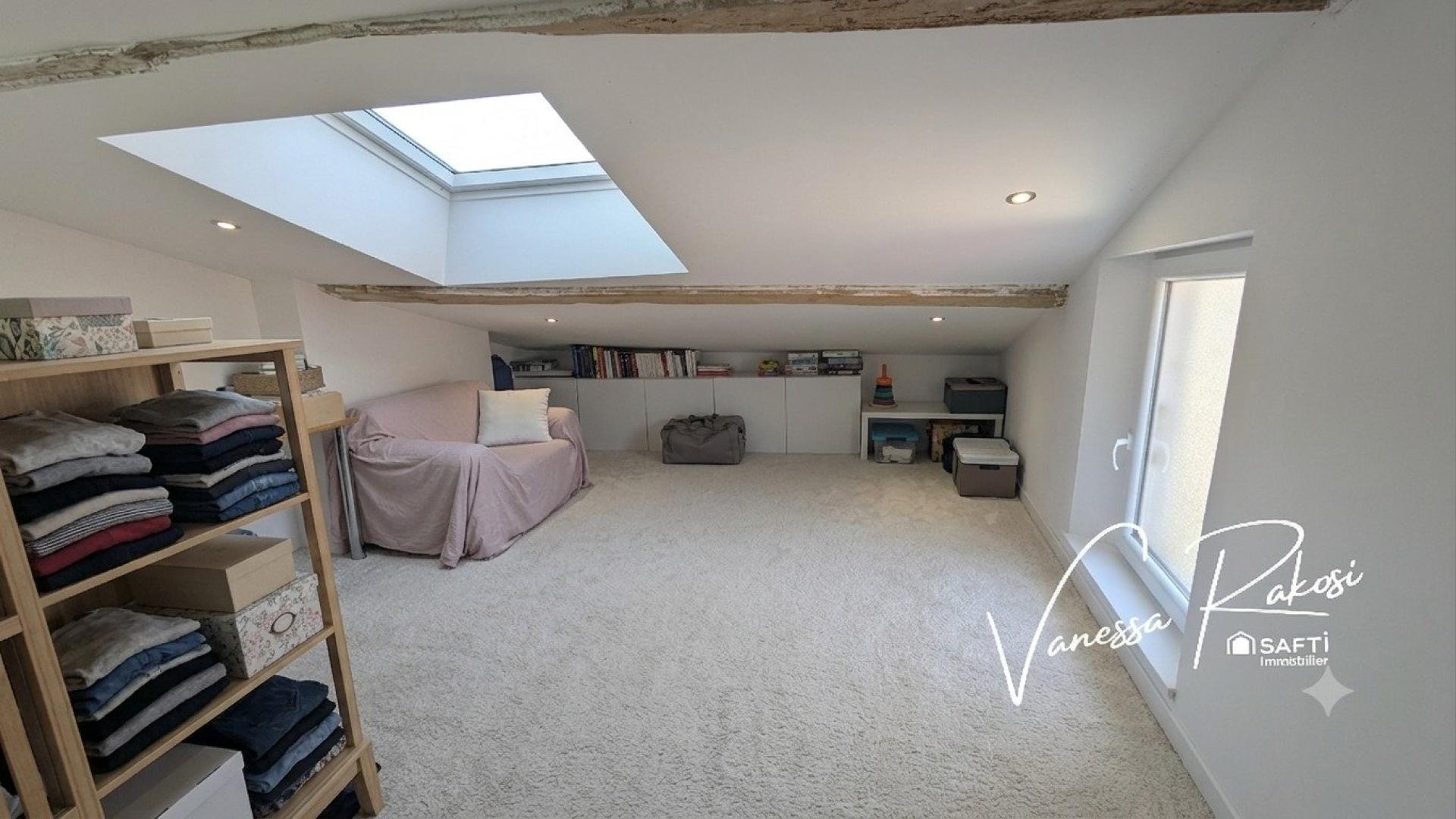 Photo SAFTI — Maison 5 pièces, 115 m² à Saintes 3