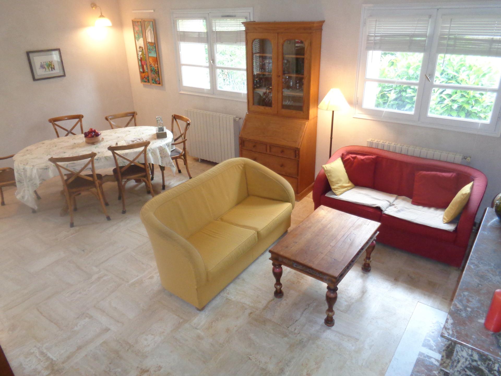 Maison 6 pièces 123 m² · à Boissy-l'Aillerie · 123 m² · 329 000 €