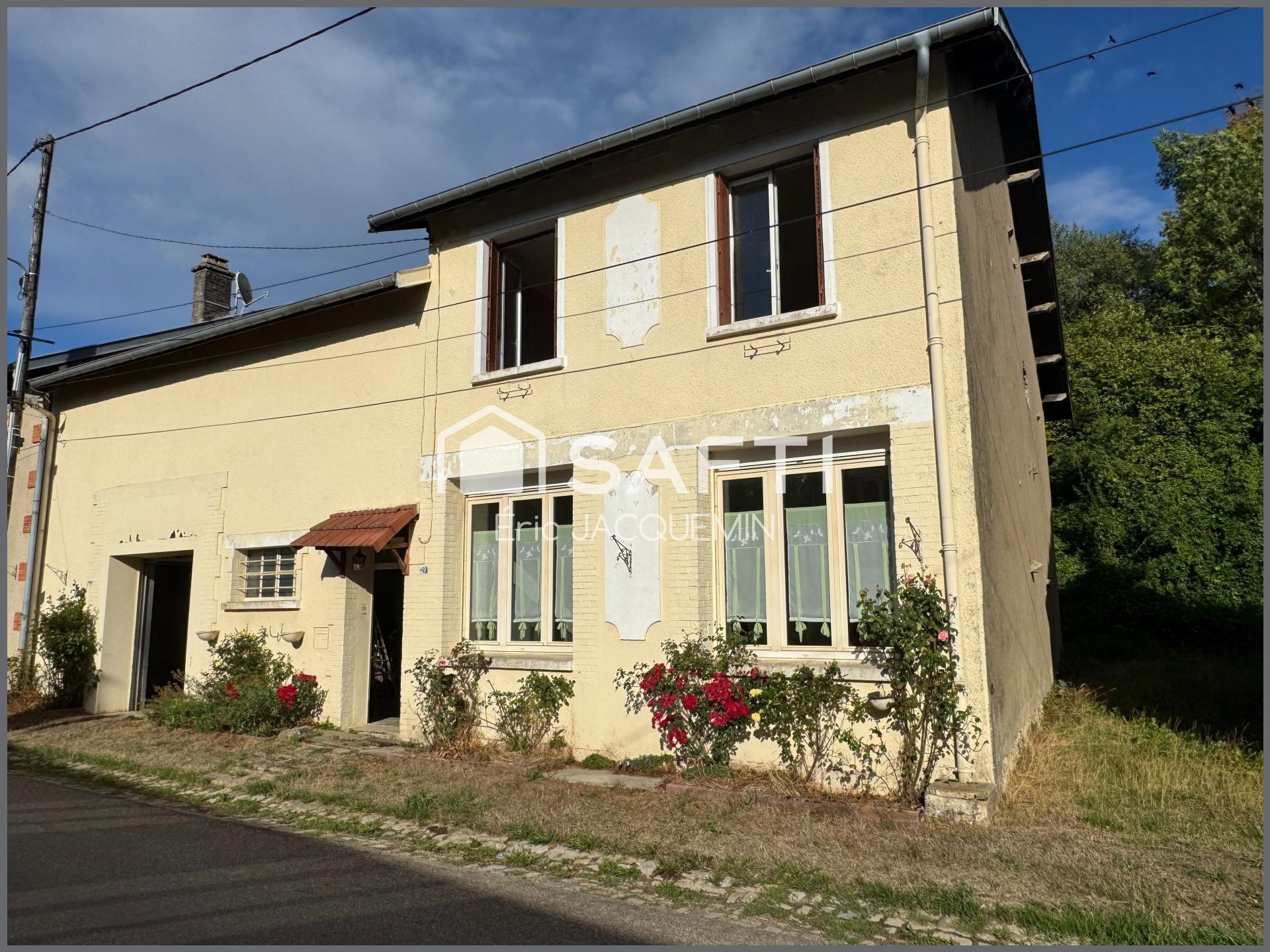 Avocourt 55270 – Maison avec grange et écurie.