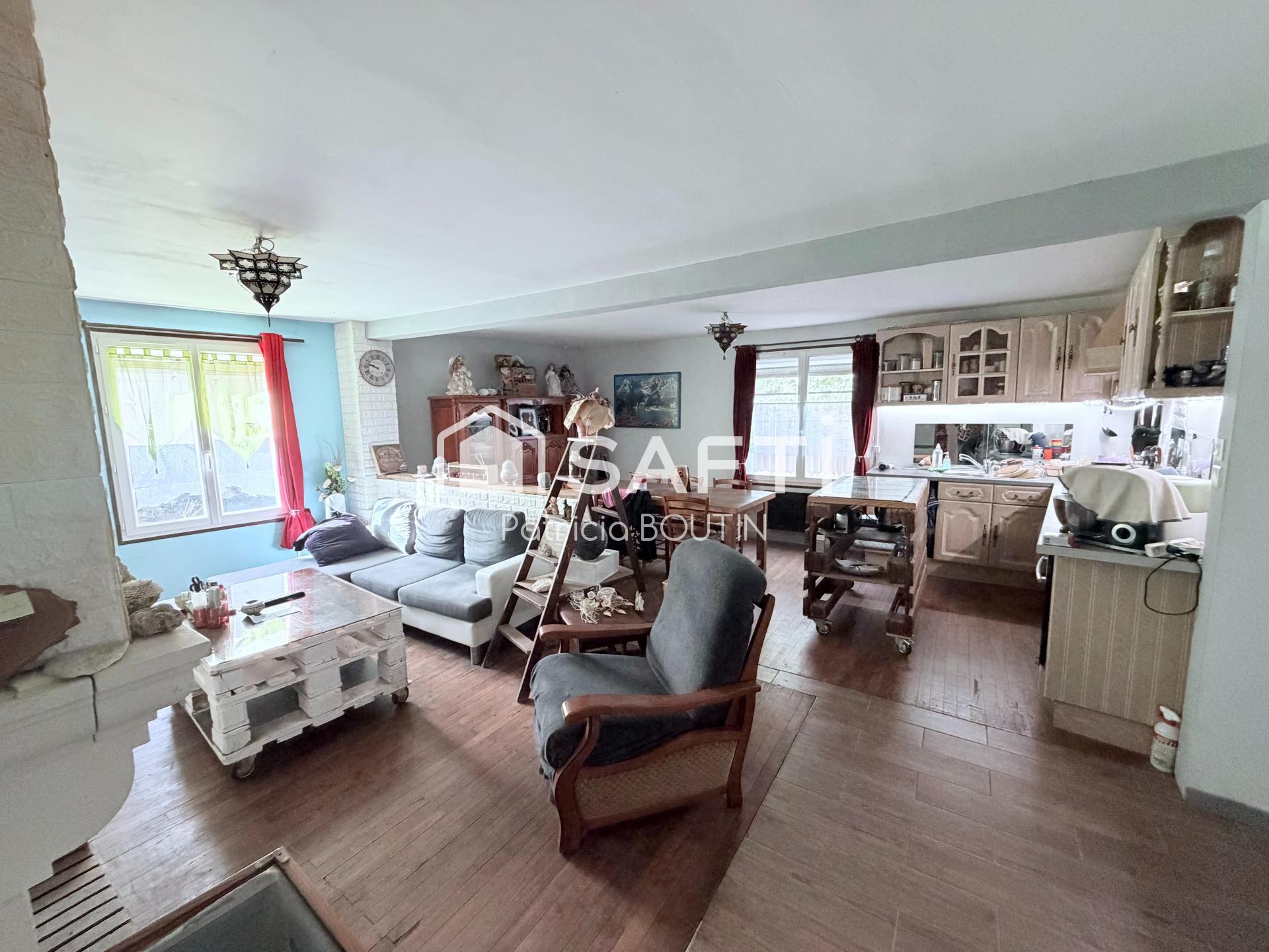 Maison 5 pièces 142 m² · à Champdeniers · 142 m² · 149 000 €