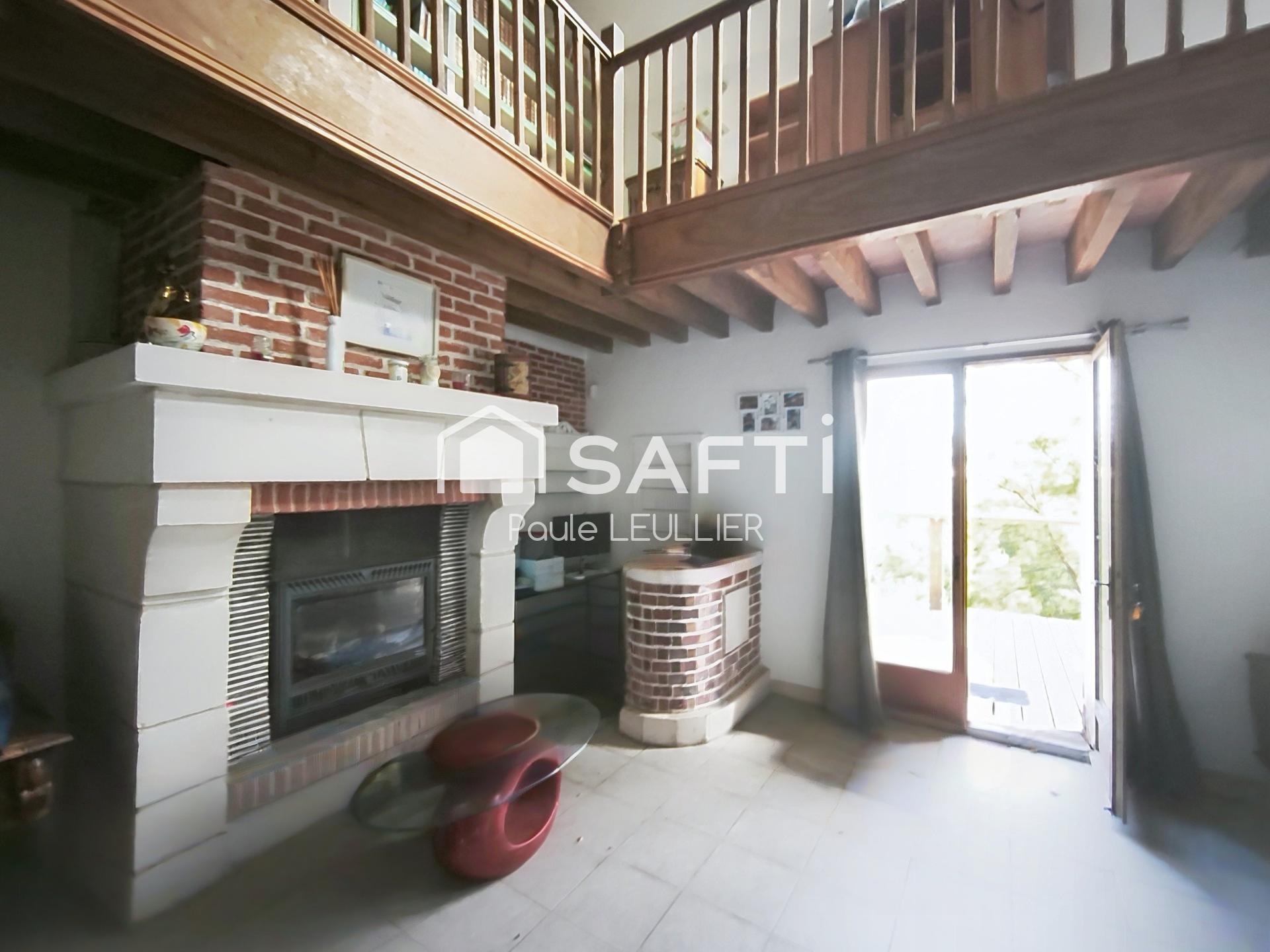 SAINT-SAIRE – 1 HECTARE + MAISON EN BRIQUE + 200 M² DE DÉPENDANCES !