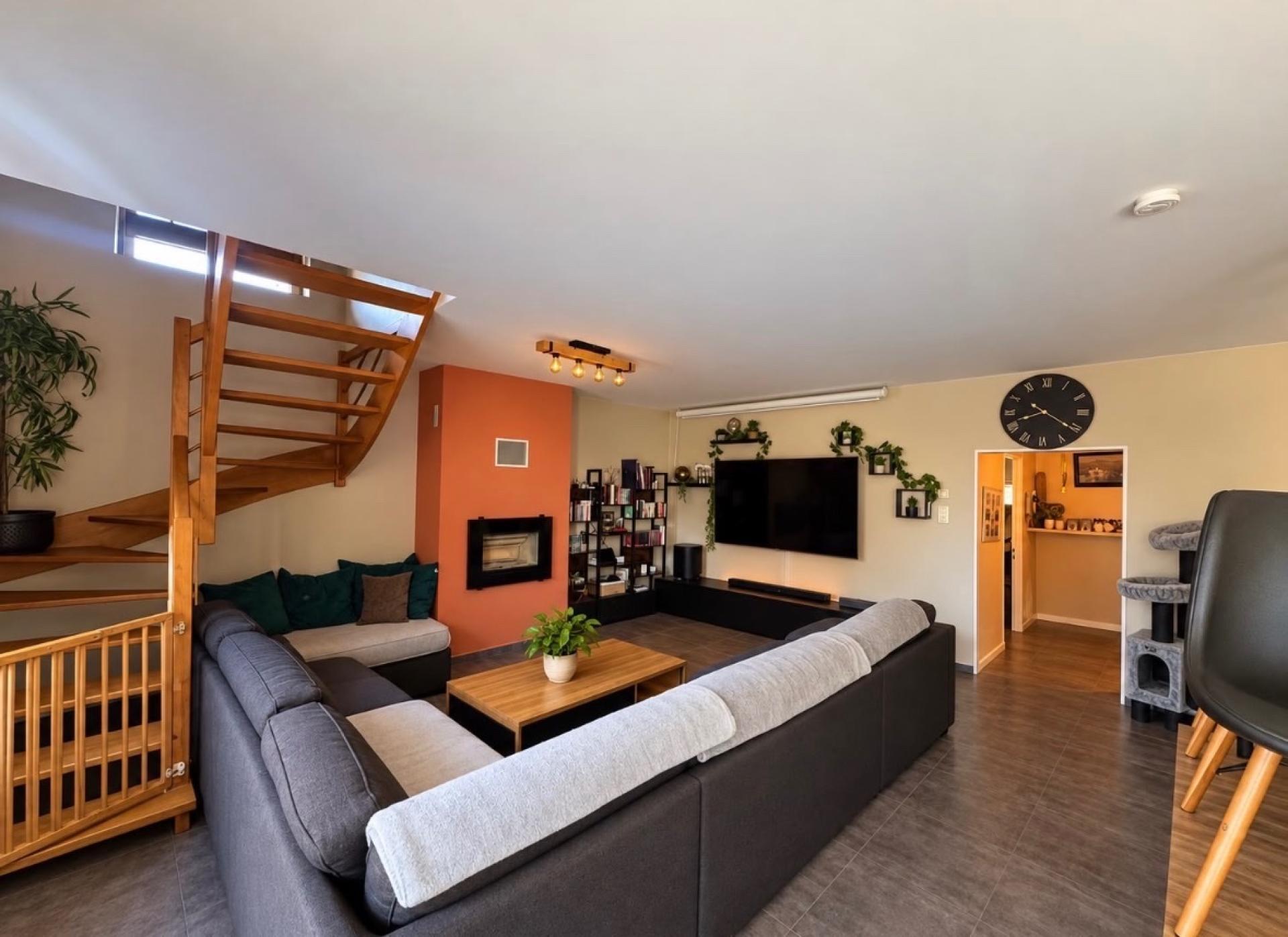 Photo SAFTI — Maison 4 pièces, 125 m² à Brains Sur Les Marches 2